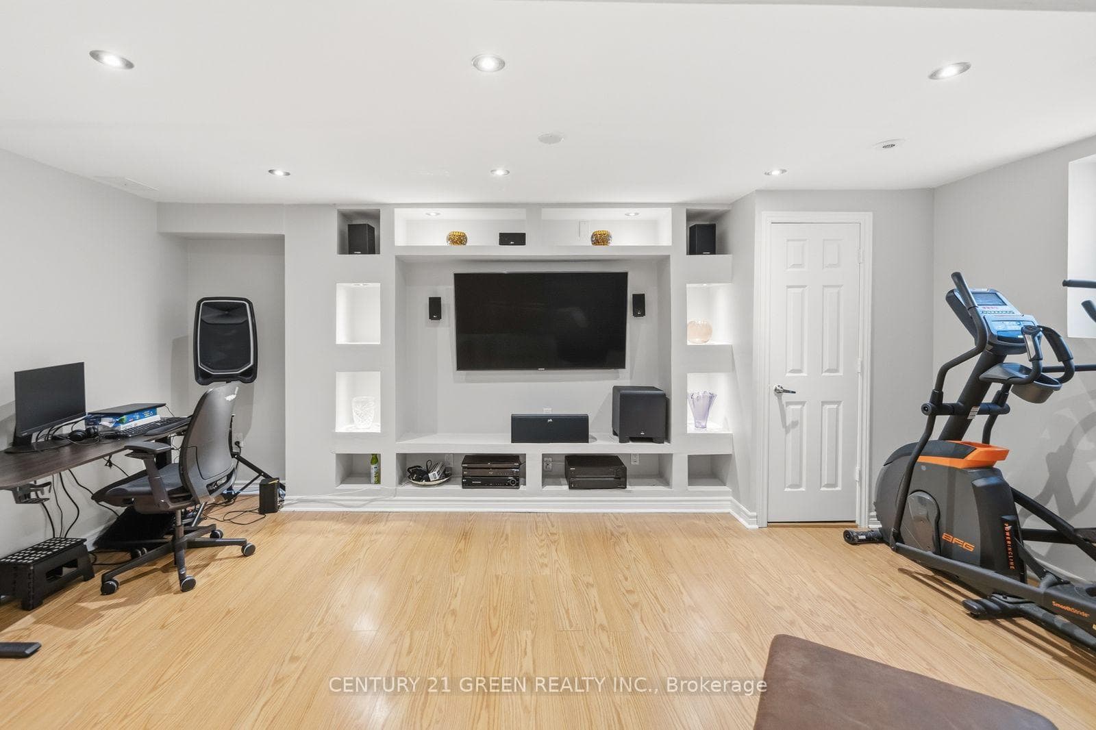 913 Philbrook Drive - Semi-Detached photo 40 of 50 in Milton, Ontario