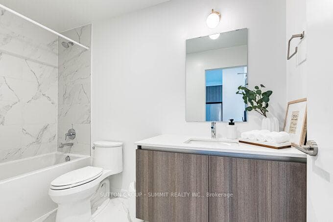 395 DUNDAS Street Unit 504 - Condo photo 12 of 40 in Oakville, Ontario
