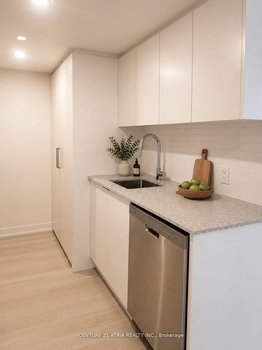 500 Wilson Avenue Unit 519 - Condo photo 11 of 22 in North York (Bathurst Manor / Clanton Park), Ontario