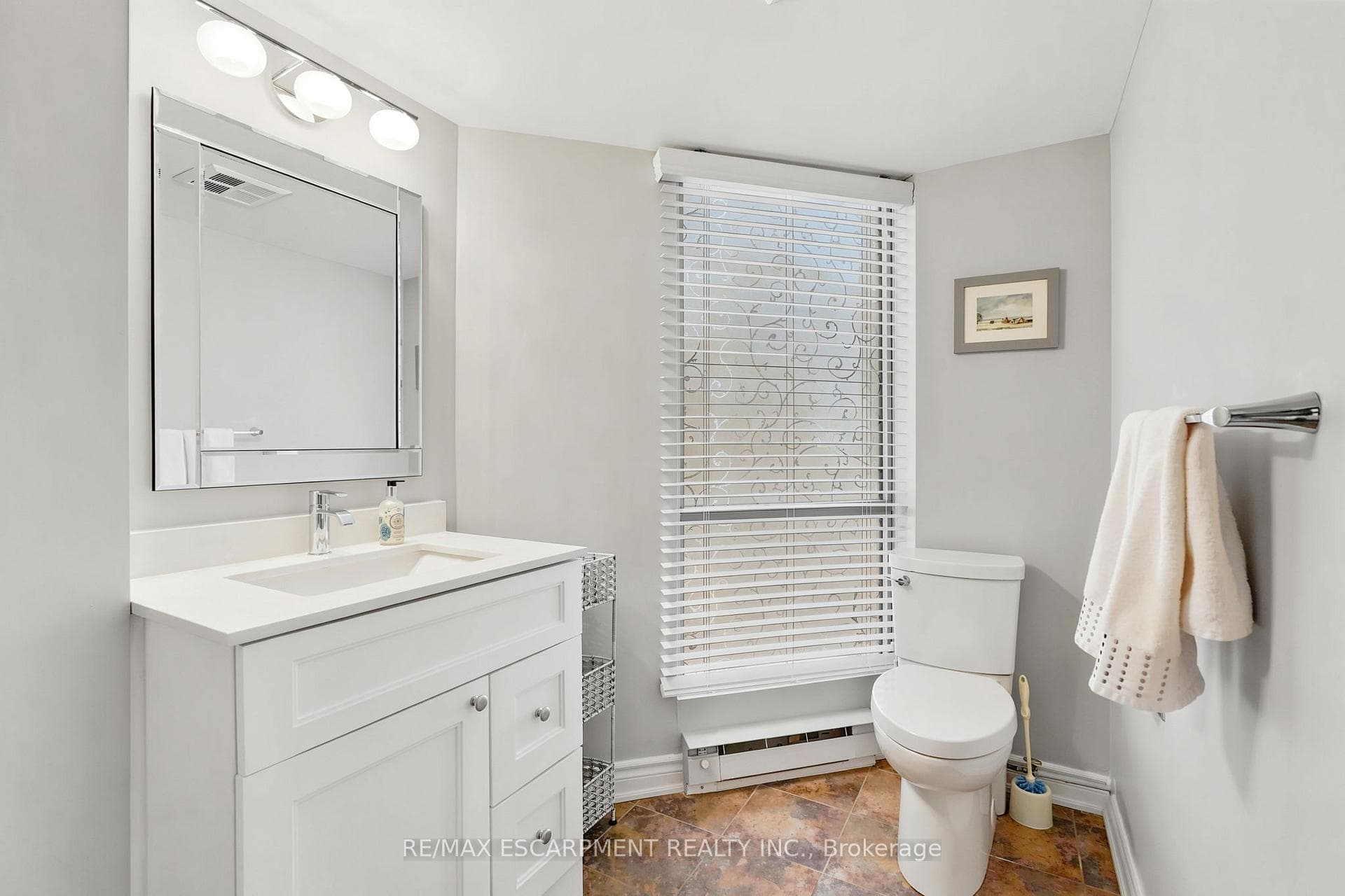 1201 North Shore Boulevard Unit 1003 - Condo photo 28 of 43 in Burlington, Ontario