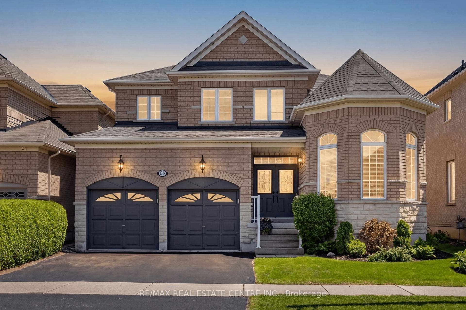 1022 Laidlaw Drive - Detached photo 1 of 50 in Milton, Ontario