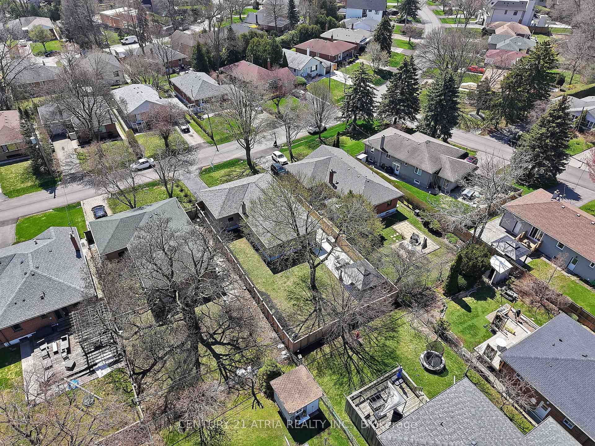 10 Dunrobin Drive - Detached photo 38 of 40 in Etobicoke (Islington / Rexdale), Ontario