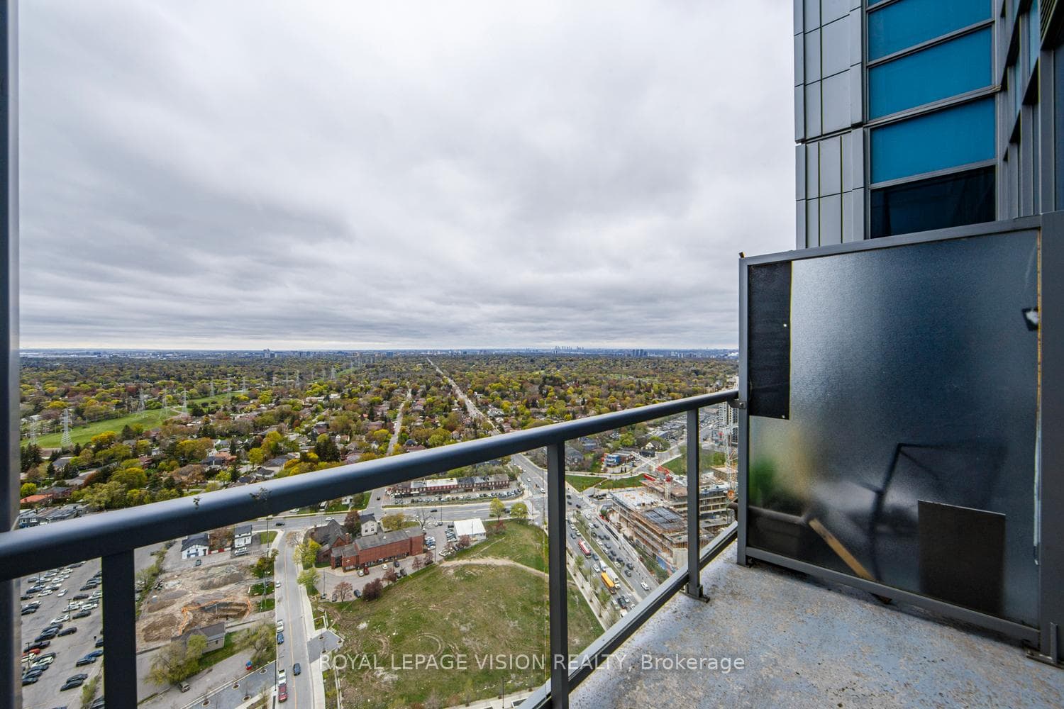 15 Viking Lane Unit PH5 - Condo photo 31 of 34 in Etobicoke (Islington / Rexdale), Ontario