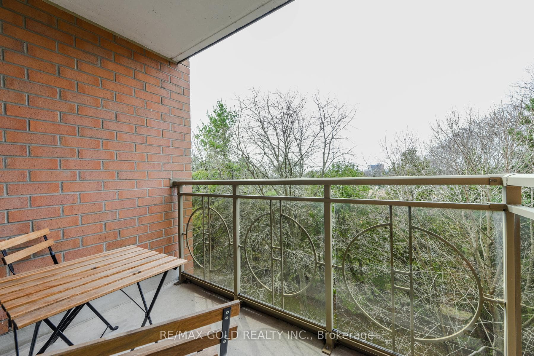 100 Burloak Drive Unit 2411 - Condo photo 27 of 48 in Burlington, Ontario