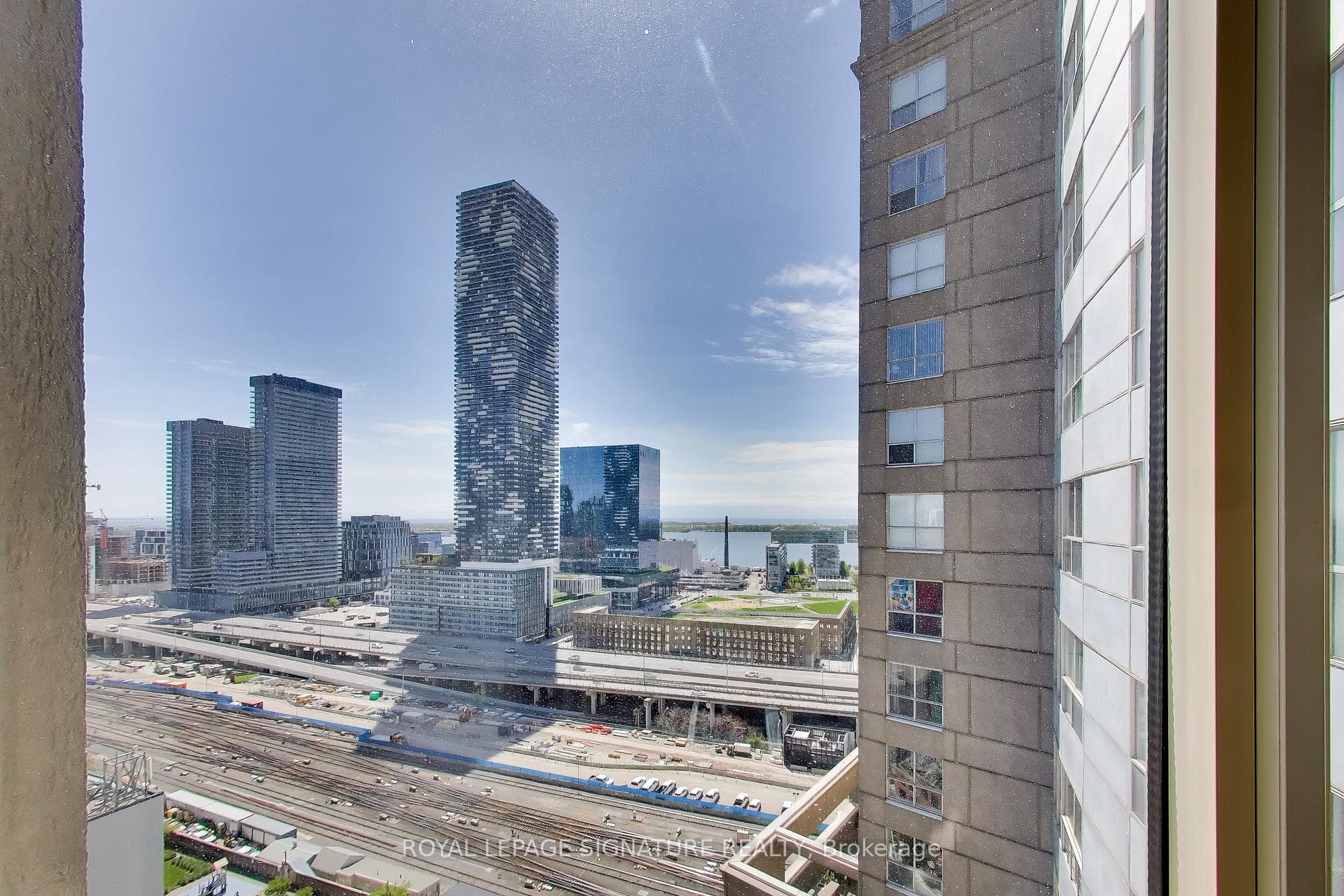 25 The Esplanade N/A Unit 2313 - Condo photo 20 of 32 in Regent Park / Cabbagetown / St. James Town, Ontario