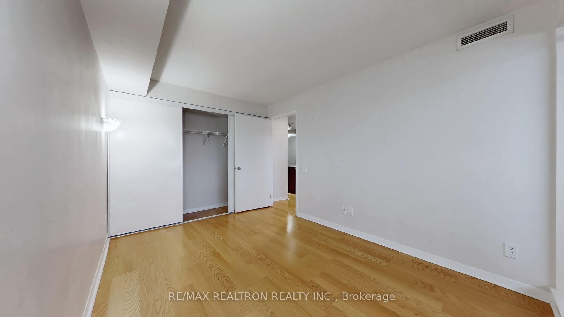 1050 The Queensway Avenue Unit 217 - Condo photo 28 of 41 in Etobicoke (Islington / Rexdale), Ontario