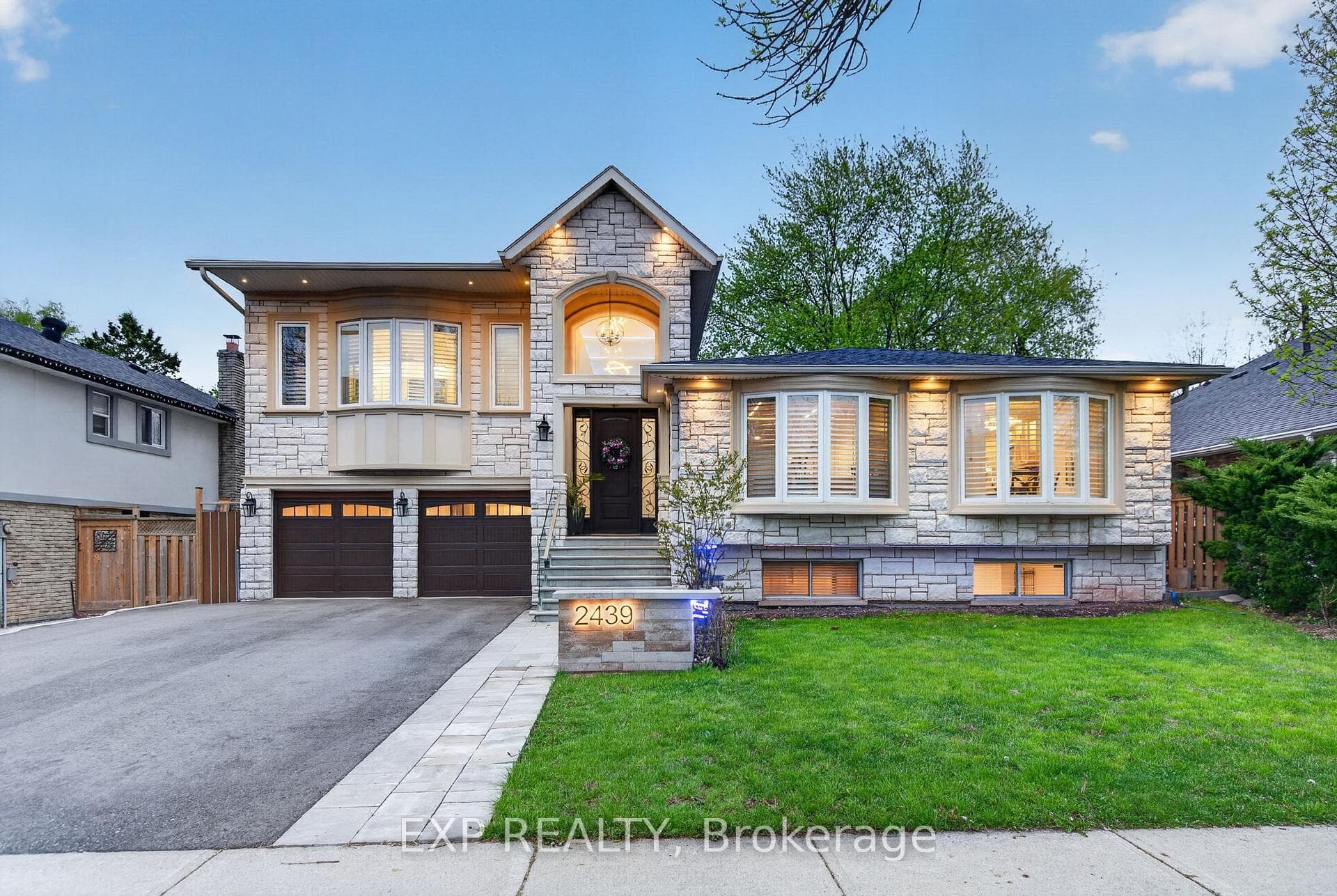2439 Bridge Road - Detached photo 4 of 50 in Oakville, Ontario
