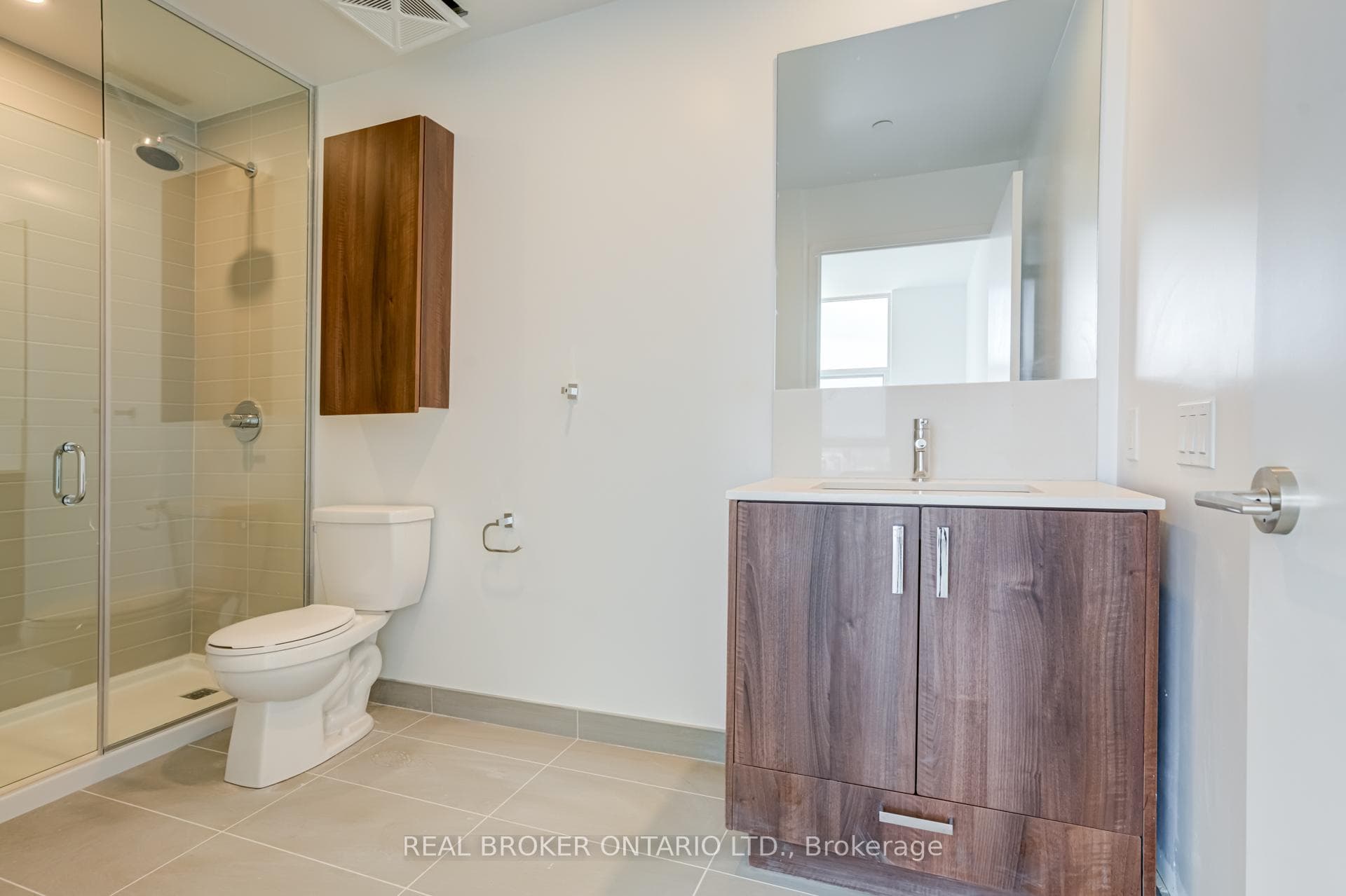 1787 St Clair Avenue Unit 1105 - Condo photo 7 of 13 in Keelesdale / Eglinton West, Ontario