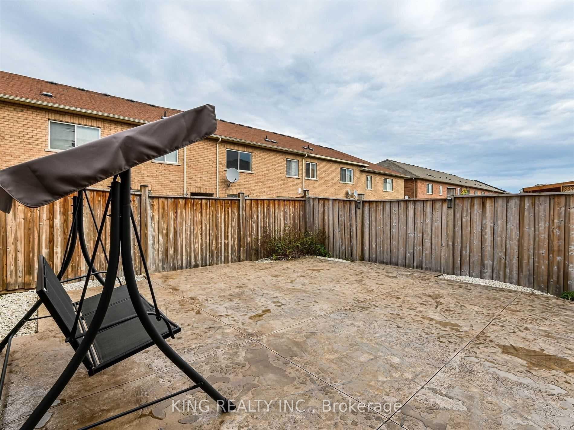 23 Wall Street - Townhouse photo 25 of 25 in Brampton, Ontario