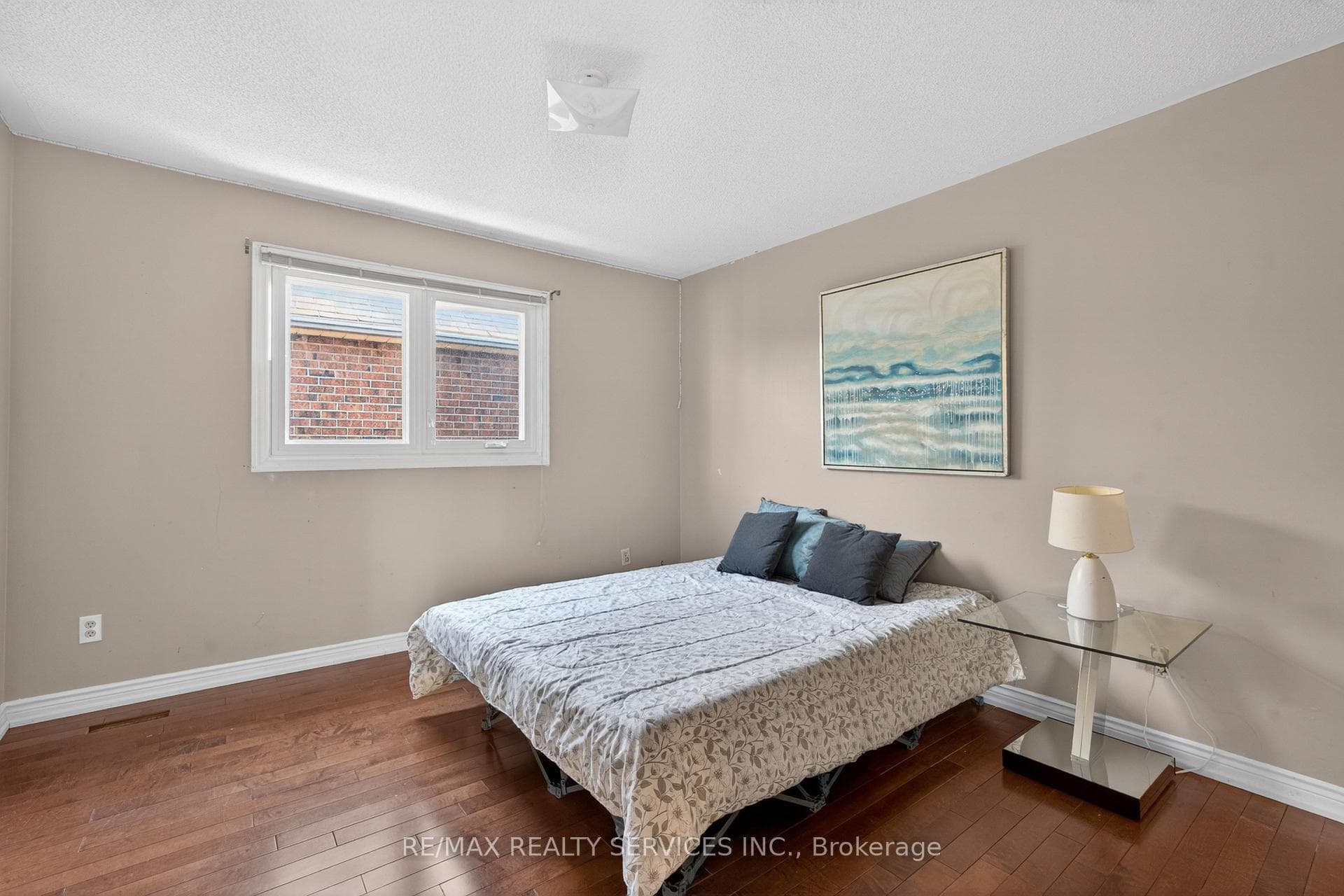 2069 Schoolmaster Circle - Detached photo 38 of 49 in Oakville, Ontario