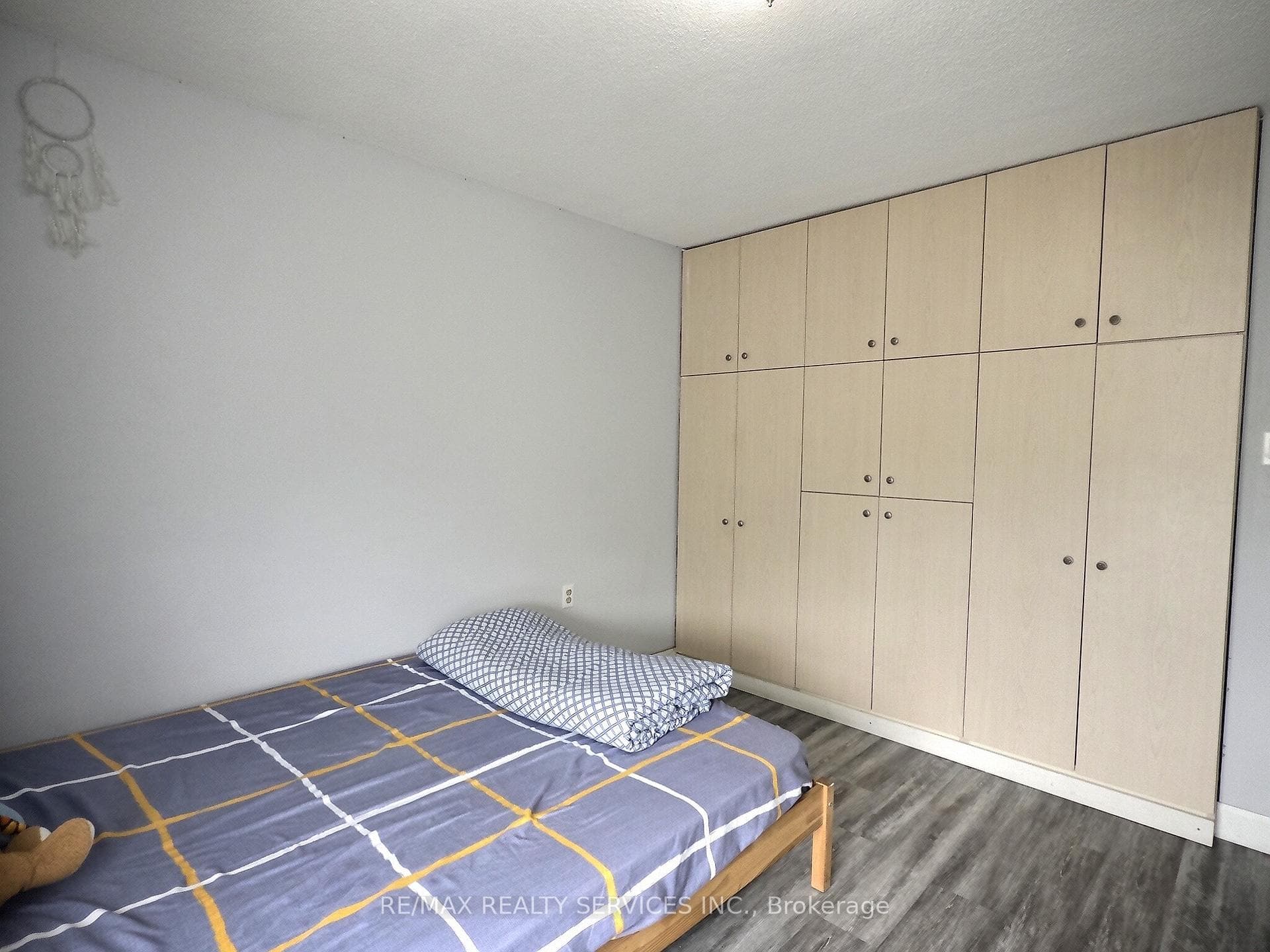 18 Knightsbridge Road Unit 1812 - Condo photo 14 of 17 in Brampton, Ontario