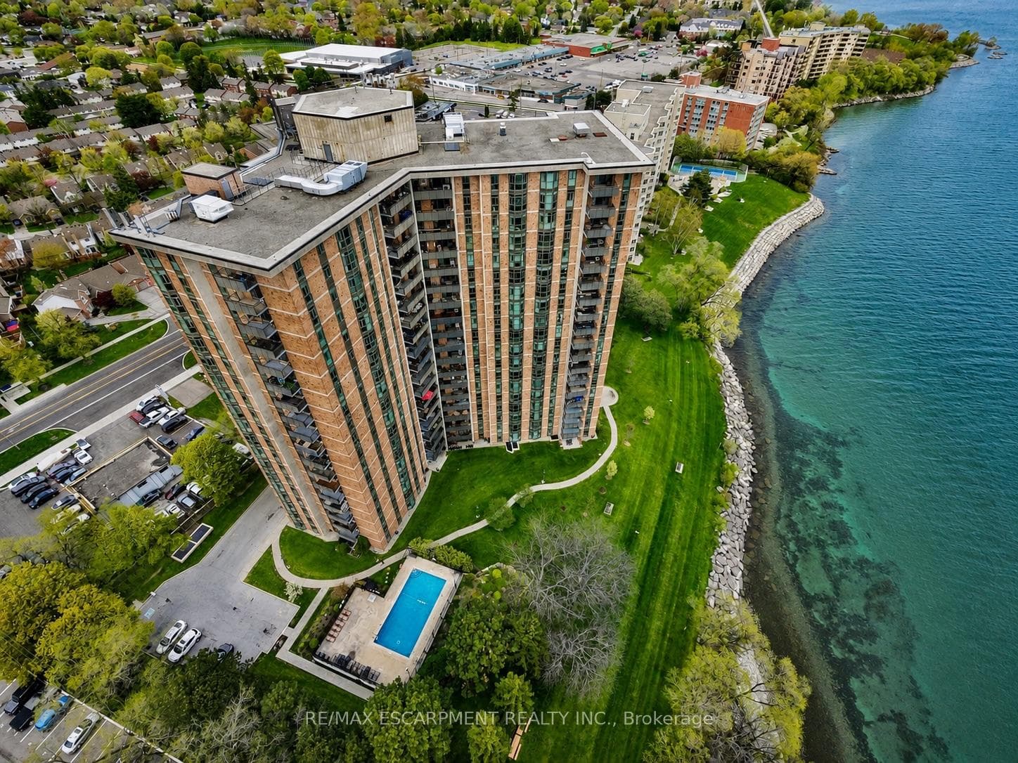 5250 Lakeshore Road Unit 602 - Condo photo 7 of 50 in Burlington, Ontario