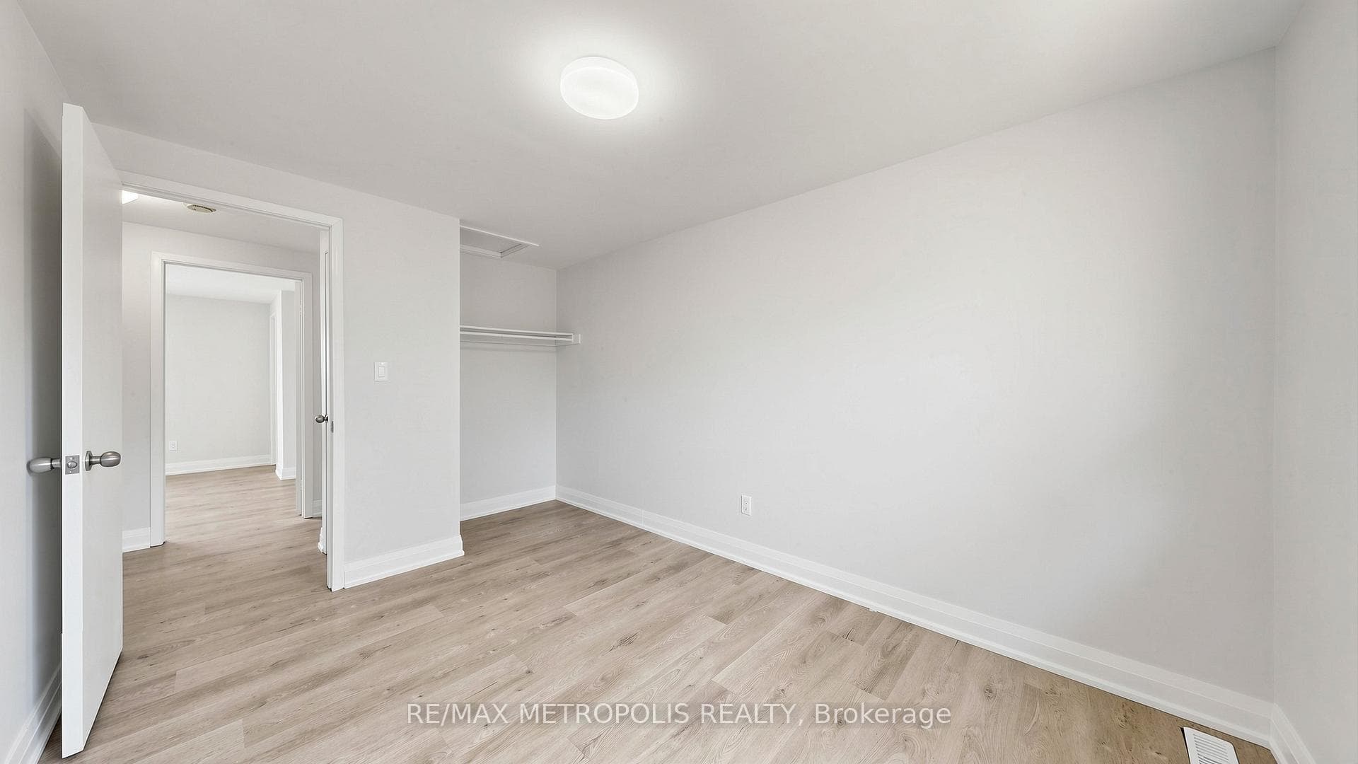 11 Livonia Place Unit 18 - Condo photo 29 of 50 in Scarborough (West Hill / Highland Creek), Ontario