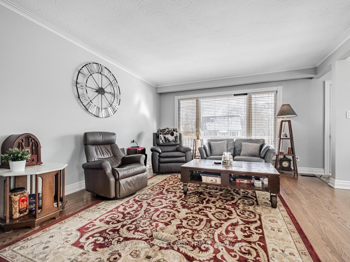 94 Archibald Street - Semi-Detached photo 7 of 35 in Brampton, Ontario