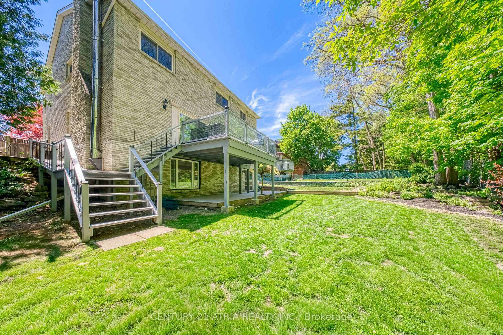 474 Hidden Trail N/A - Detached photo 45 of 47 in Thornhill / Willowdale, Ontario
