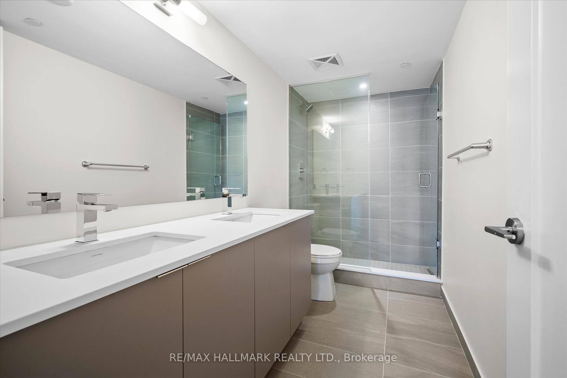 1350 Kingston Road Unit TH9 - Condo photo 37 of 39 in Birch Cliff / Cliffside, Ontario