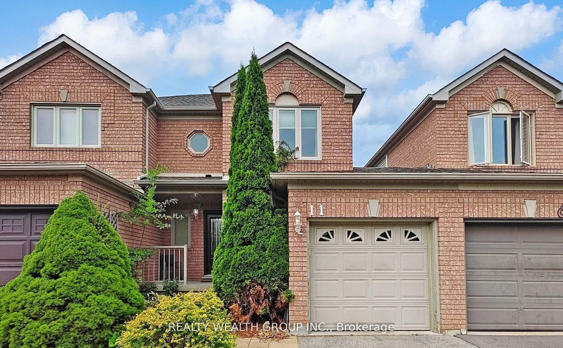 11 Birchcliffe Drive - home for sale in Brampton, Ontario