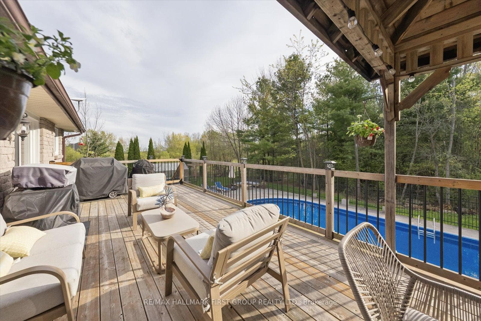 2720 Castle Hill Drive - Detached photo 8 of 37 in Hamilton Township, Ontario