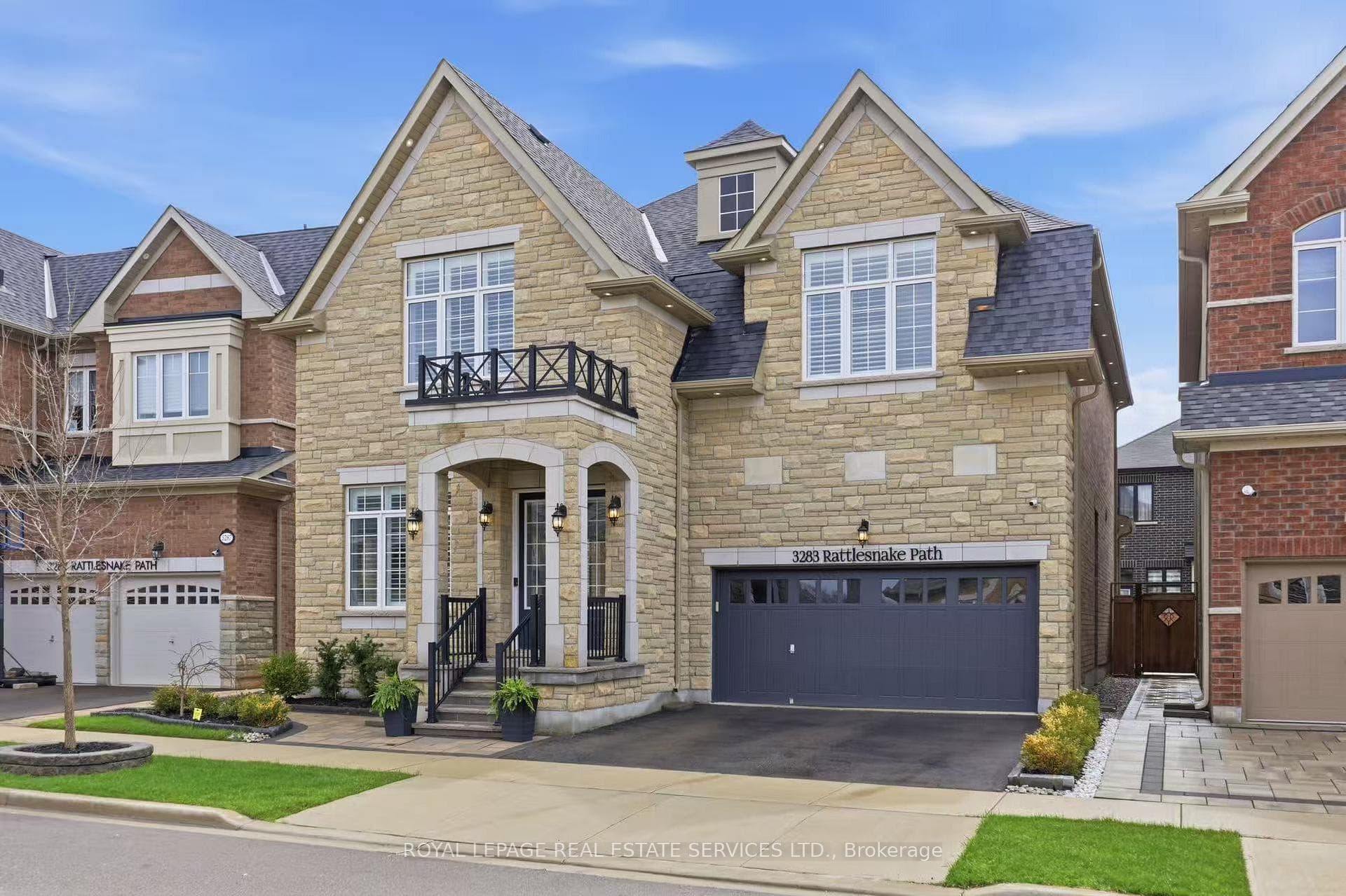 3283 Rattlesnake Path - home for sale in Oakville, Ontario