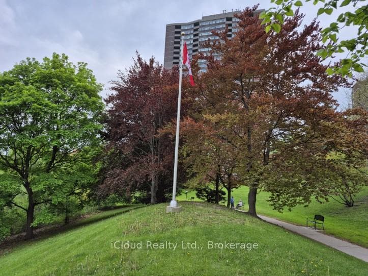 3100 Kirwin Avenue Unit 306 - Condo photo 6 of 25 in Mississauga, Ontario