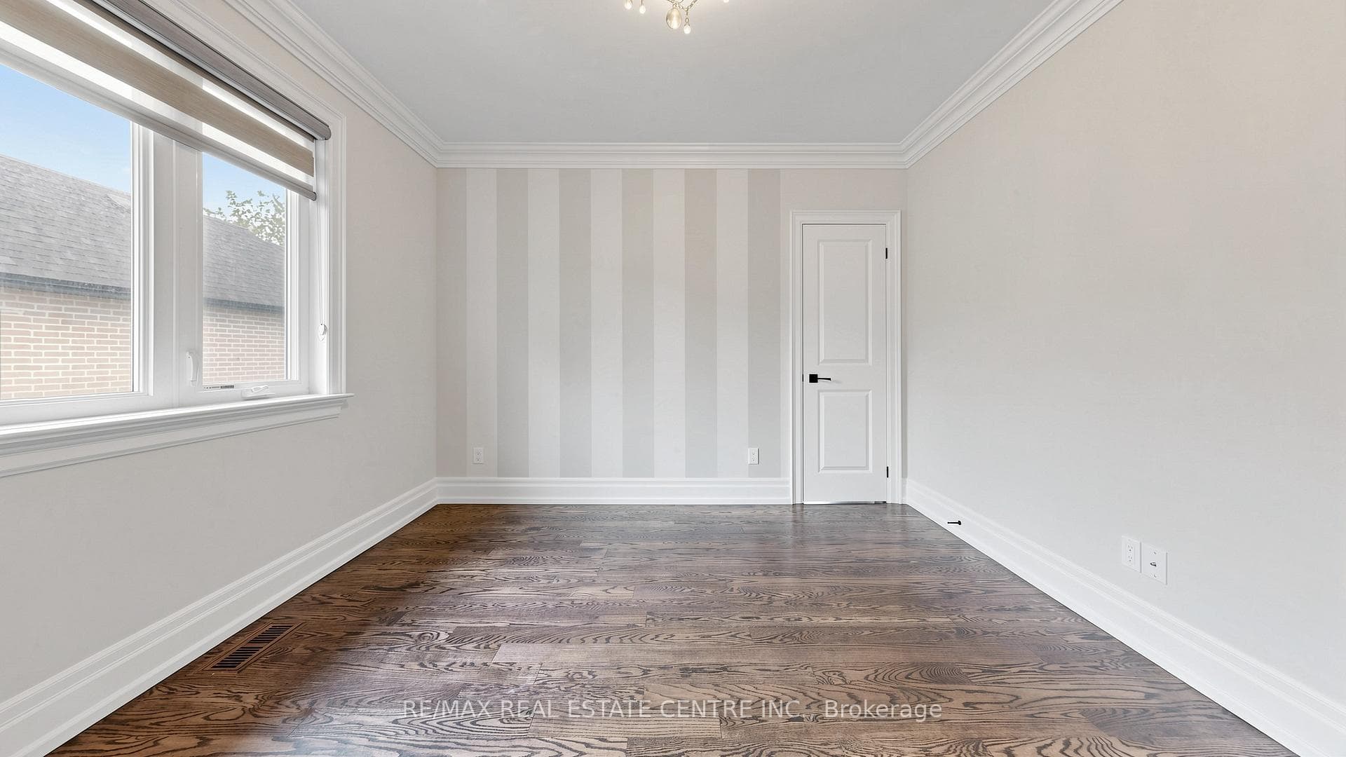 1496 Mansfield Drive - Detached photo 34 of 50 in Oakville, Ontario