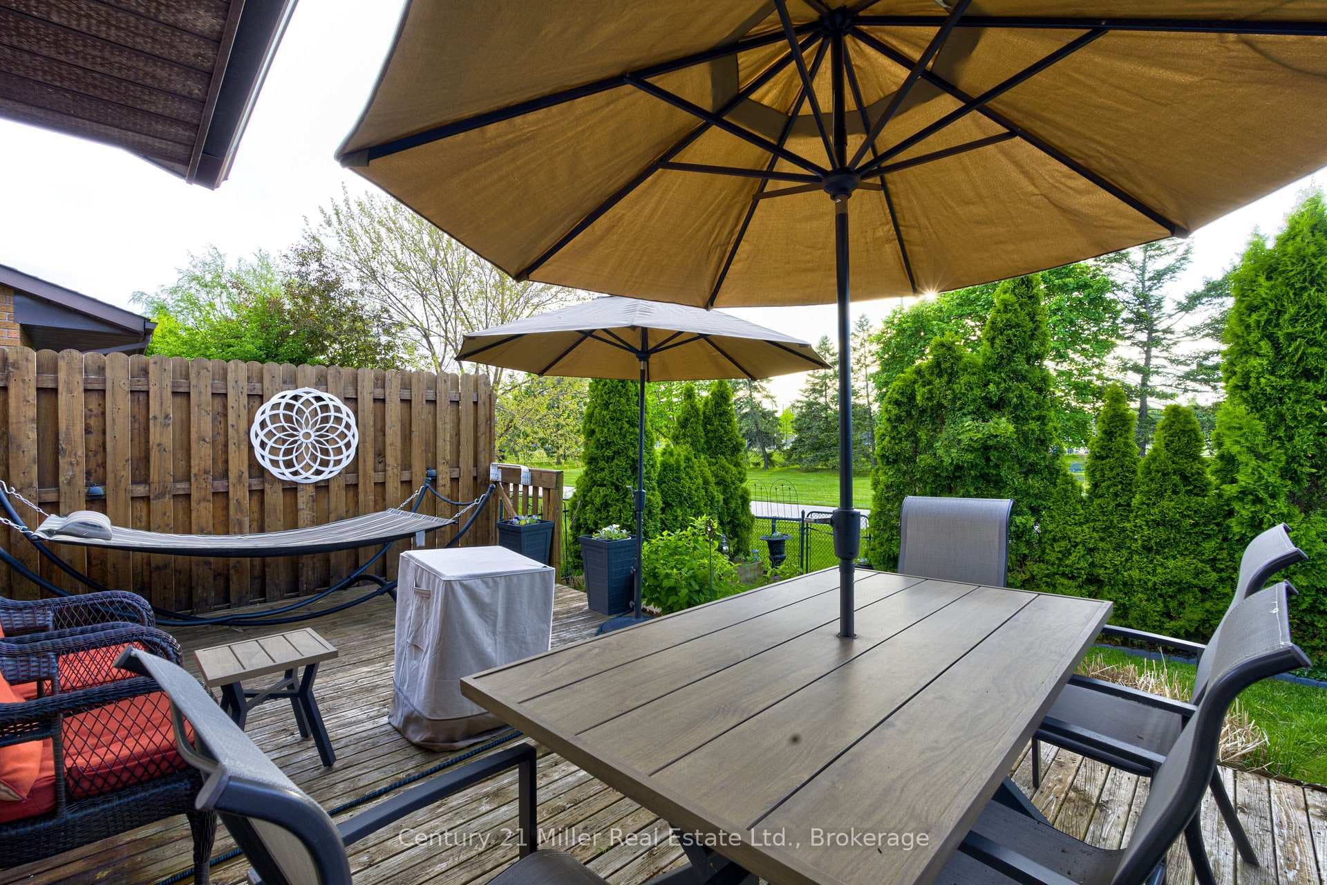 2256 MARGOT Street - Townhouse photo 39 of 46 in Oakville, Ontario