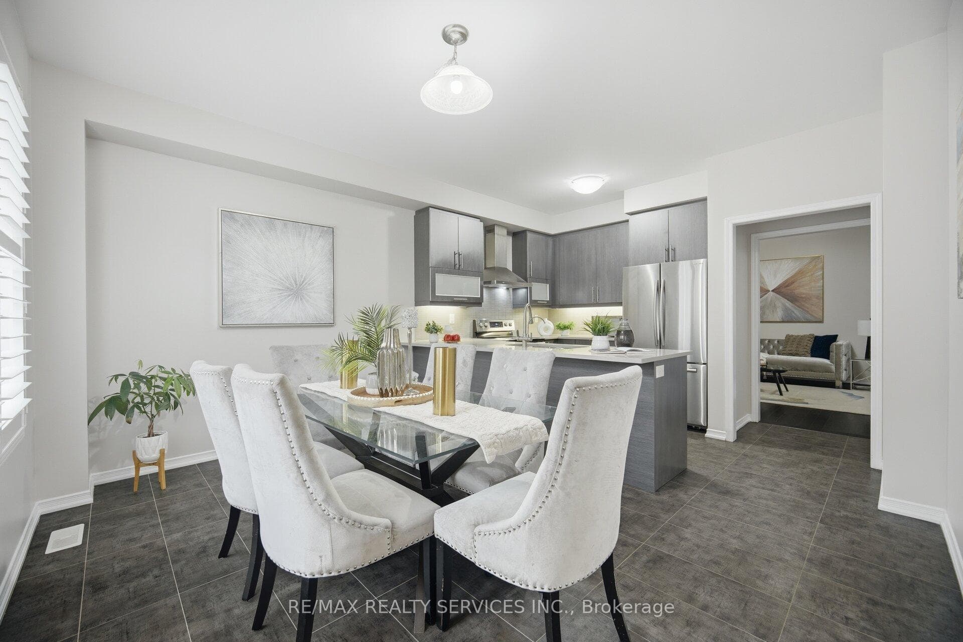 25 Baffin Crescent - Semi-Detached photo 13 of 50 in Brampton, Ontario