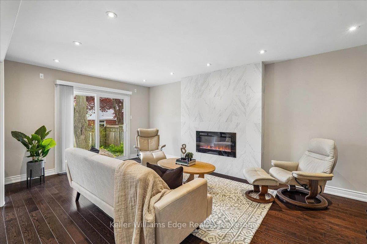 3358 Palmer Drive - Detached photo 17 of 44 in Burlington, Ontario