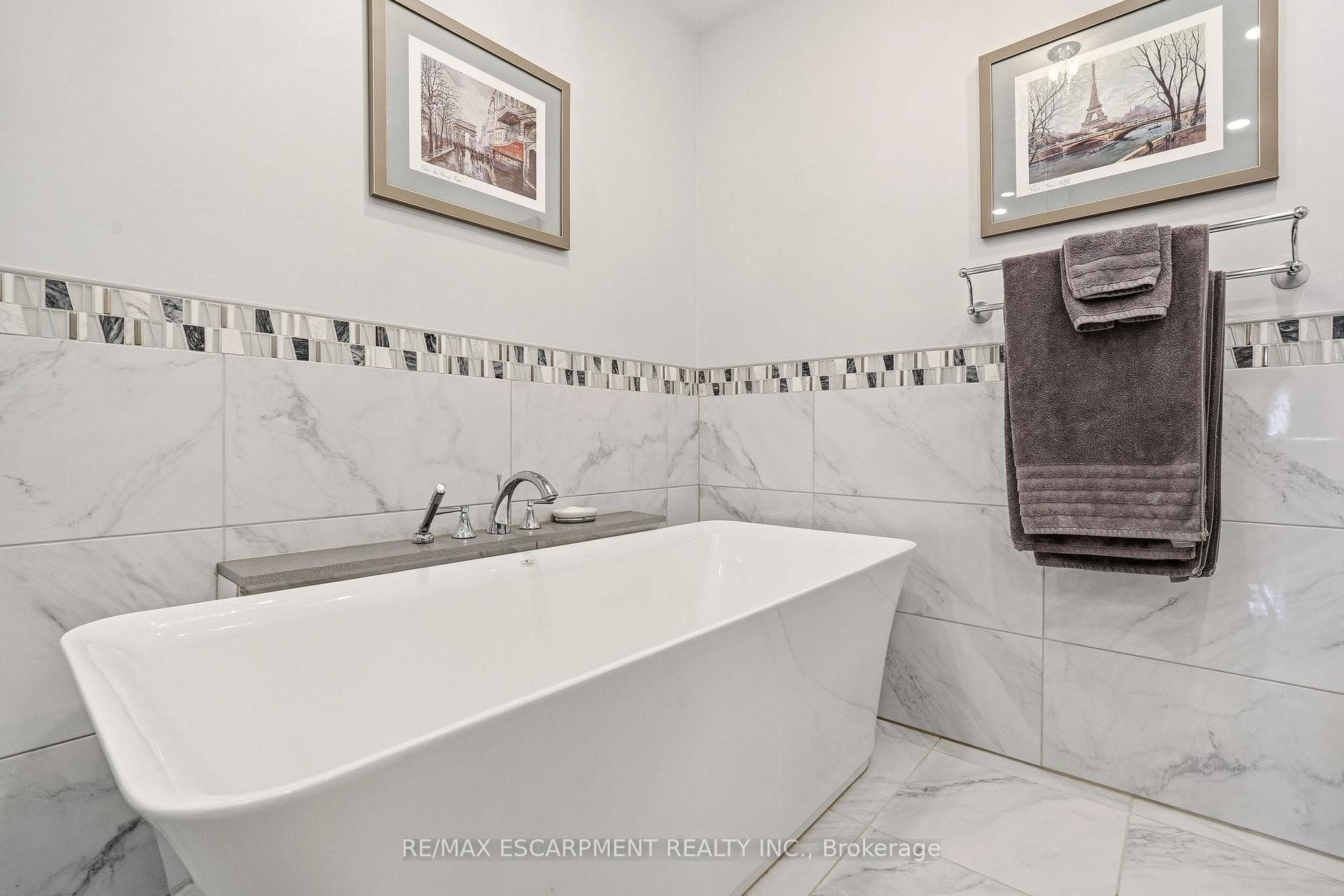 4163 STONEBRIDGE Crescent - Condo photo 27 of 46 in Burlington, Ontario
