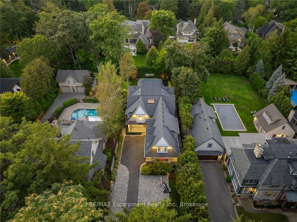 3087 Lakeshore Road - Detached photo 48 of 50 in Burlington, Ontario