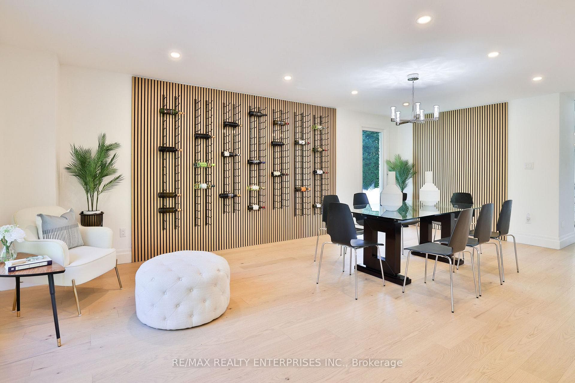 625 Sir Richards Road - Detached photo 13 of 41 in Mississauga, Ontario