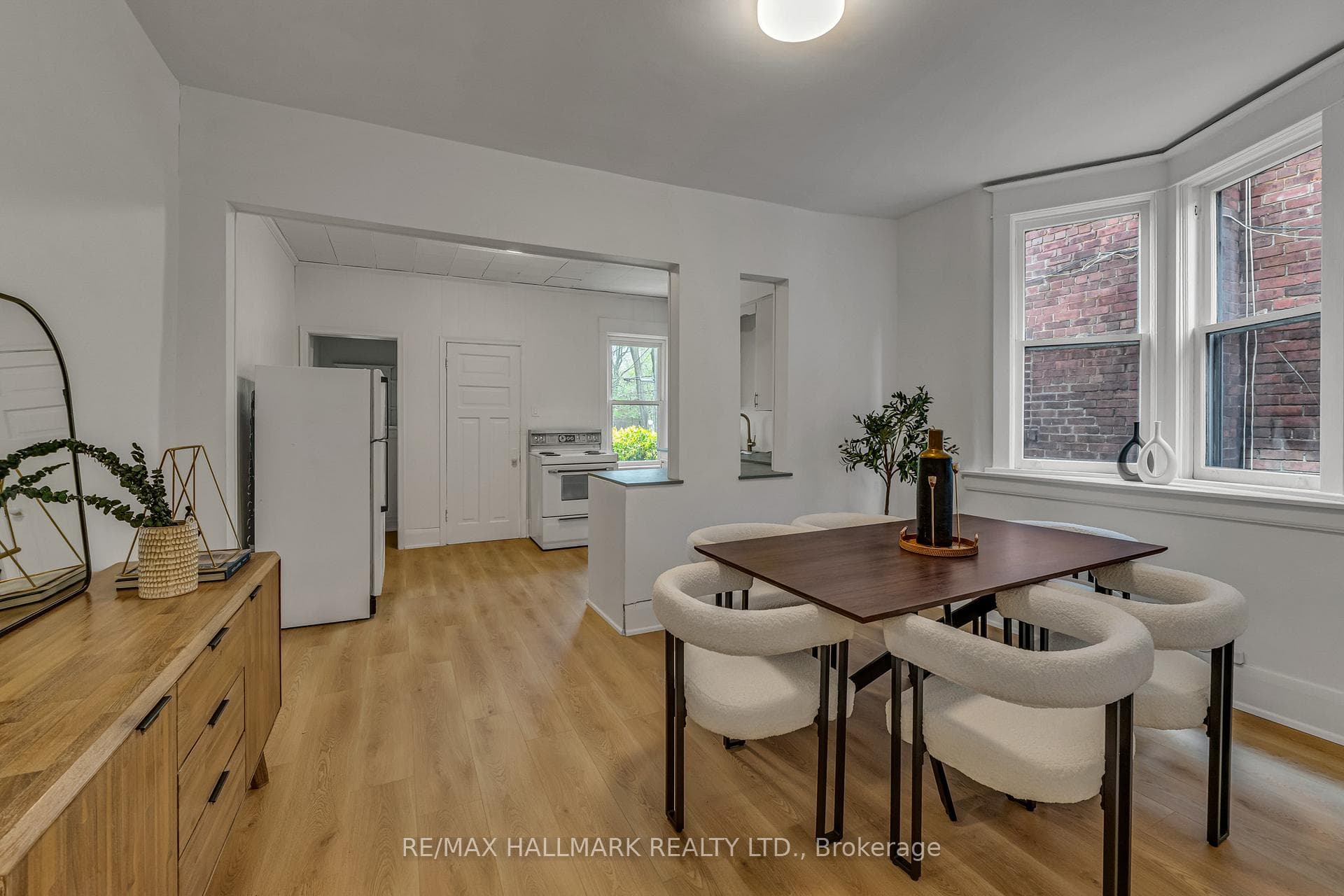 49 Ravina Crescent - Semi-Detached photo 8 of 47 in Riverdale / Leslieville, Ontario