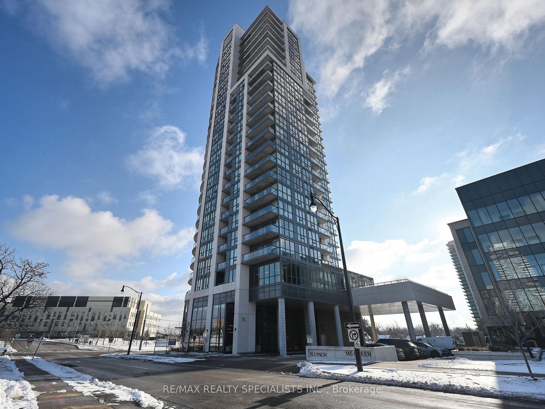 15 lynch Estates Unit 1503 - home for sale in Brampton, Ontario