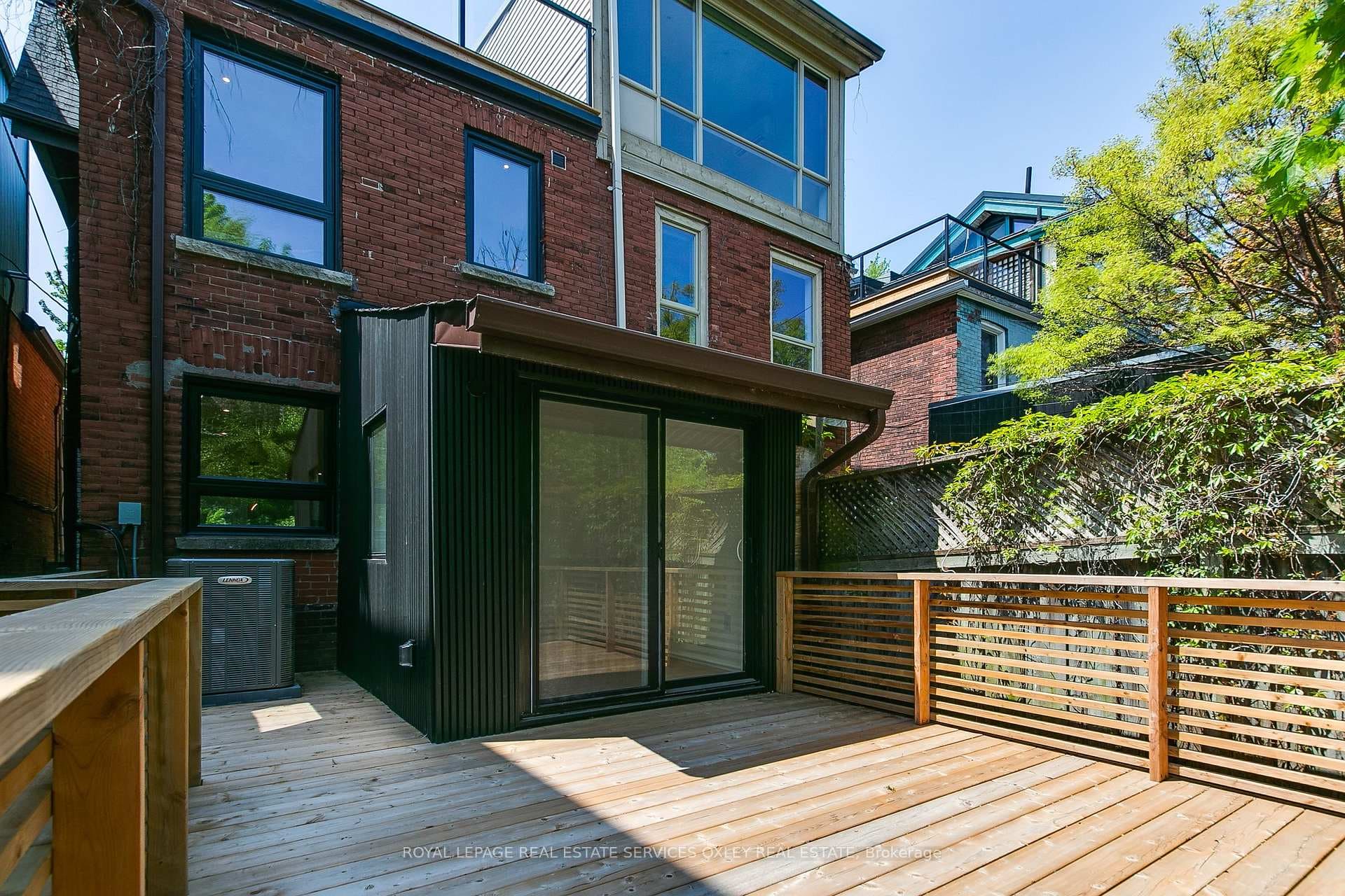 195 Albany Avenue - Semi-Detached photo 44 of 44 in Annex / Yorkville / Summerhill, Ontario