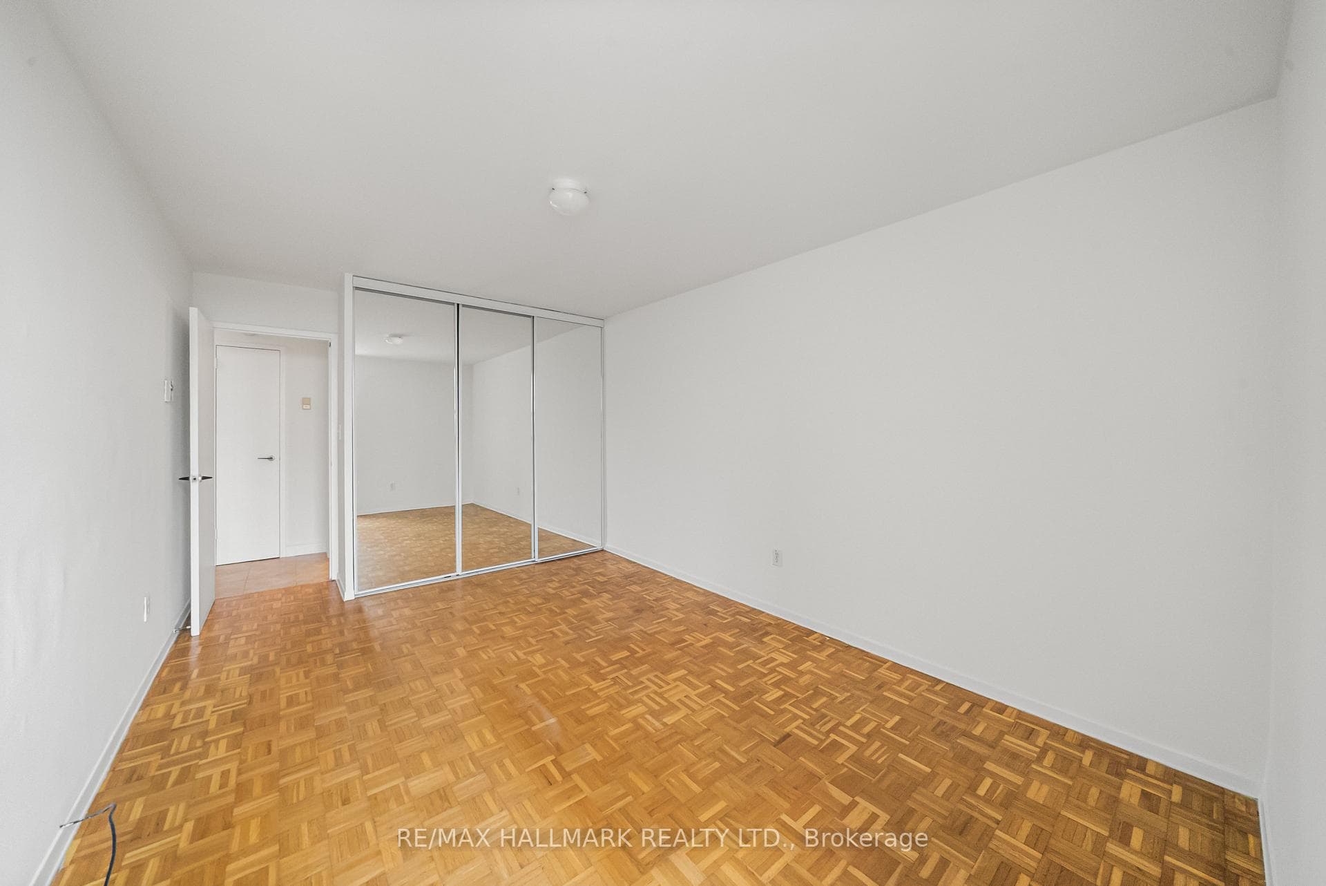 40 Homewood Avenue Unit 3112 - Condo photo 13 of 23 in Regent Park / Cabbagetown / St. James Town, Ontario