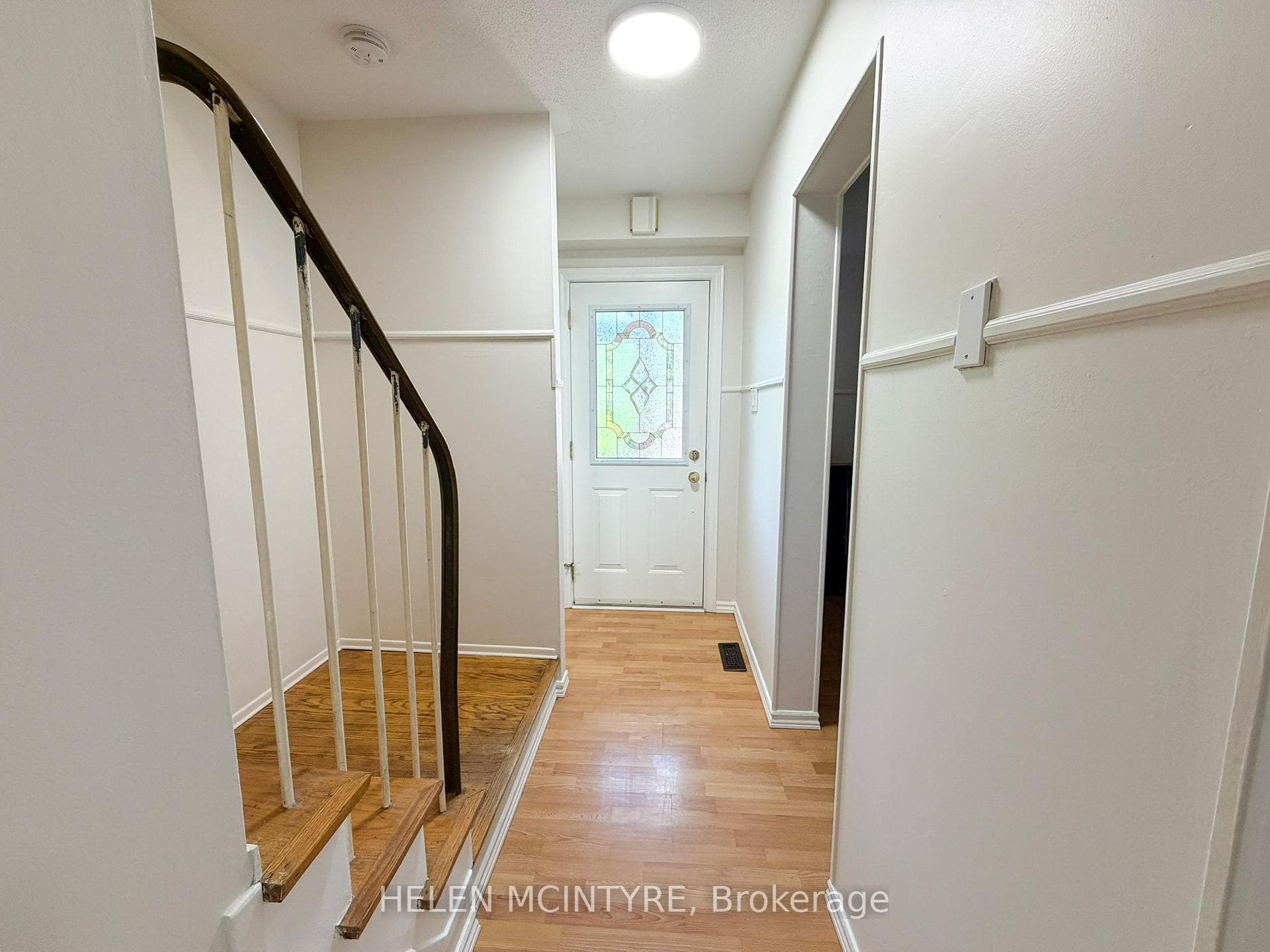 140 Ripley Court Unit 4 - Townhouse photo 38 of 47 in Oakville, Ontario