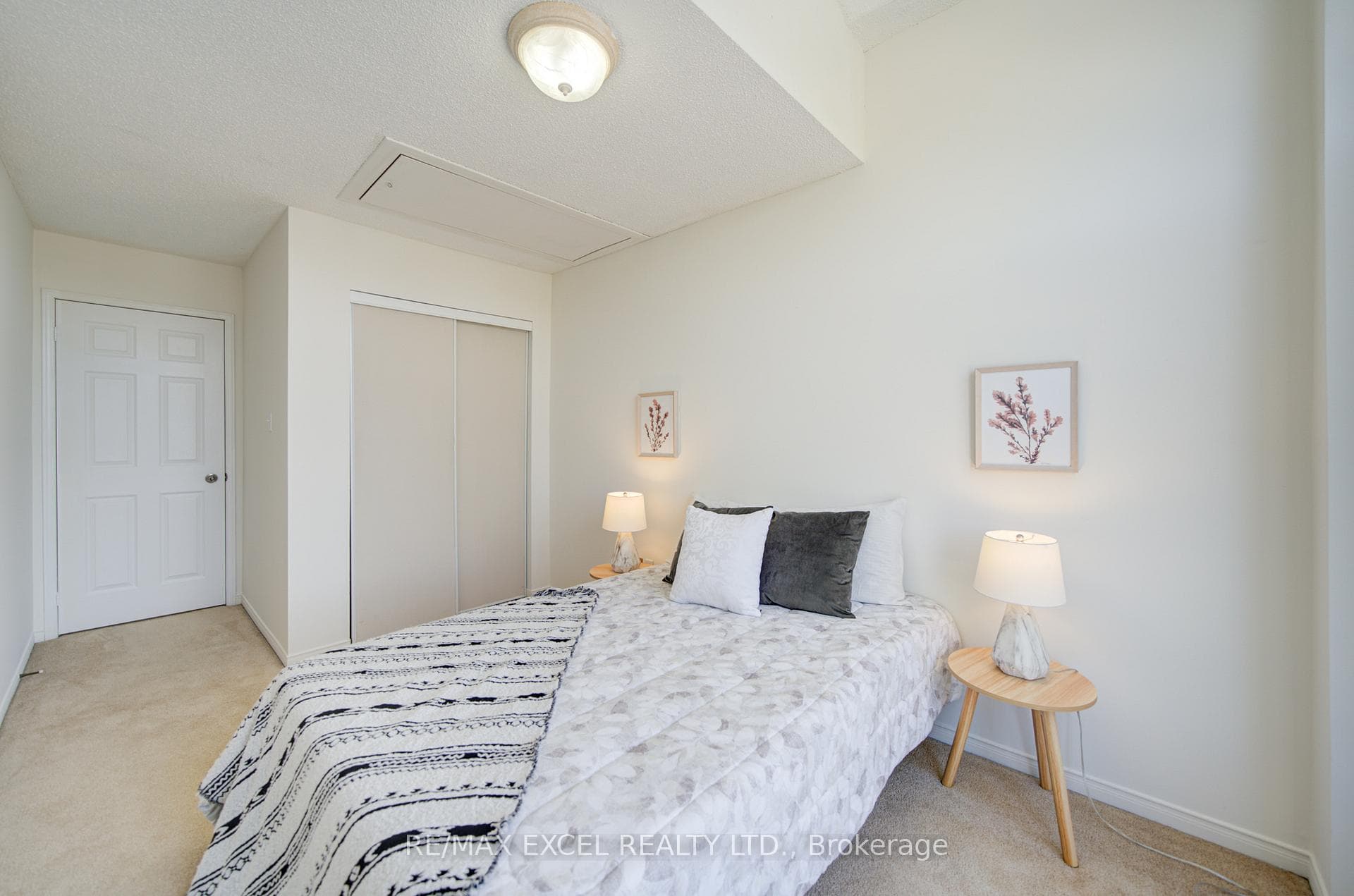 5148 Porter Street - Semi-Detached photo 37 of 48 in Burlington, Ontario