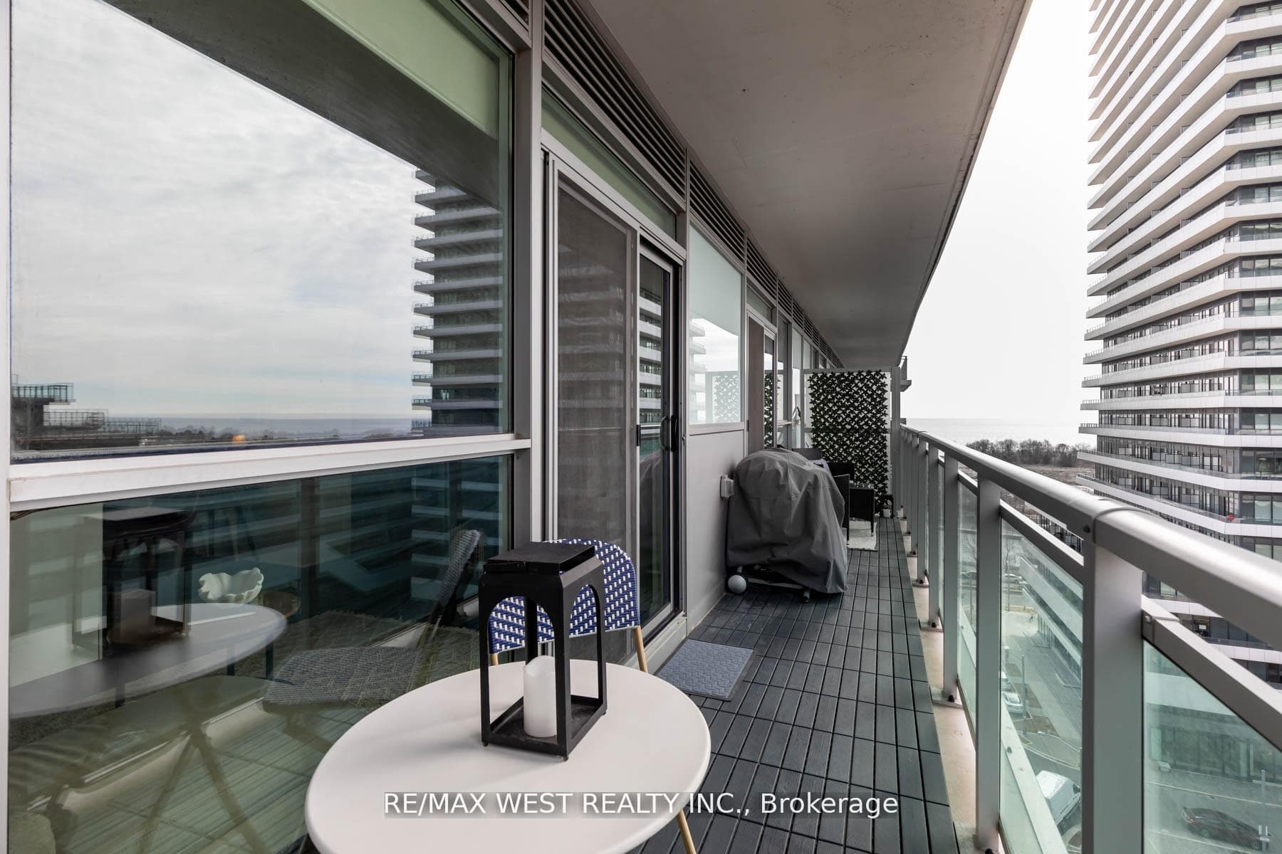 33 Shore Breeze Drive Unit 802 - Condo photo 25 of 38 in Liberty Village / Parkdale / South Parkdale, Ontario