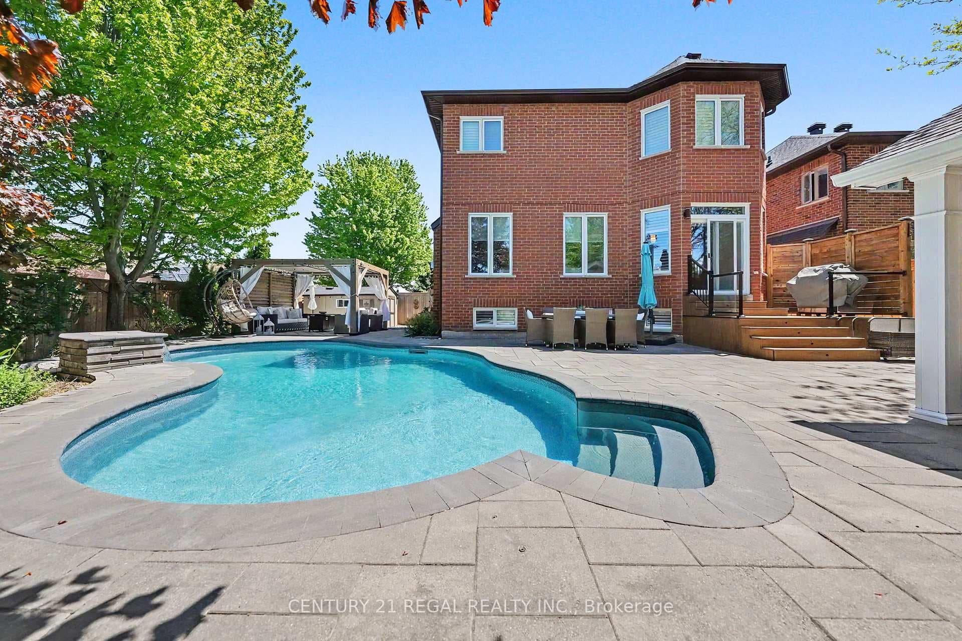 2260 Chickadee Crescent - Detached photo 40 of 47 in Oakville, Ontario