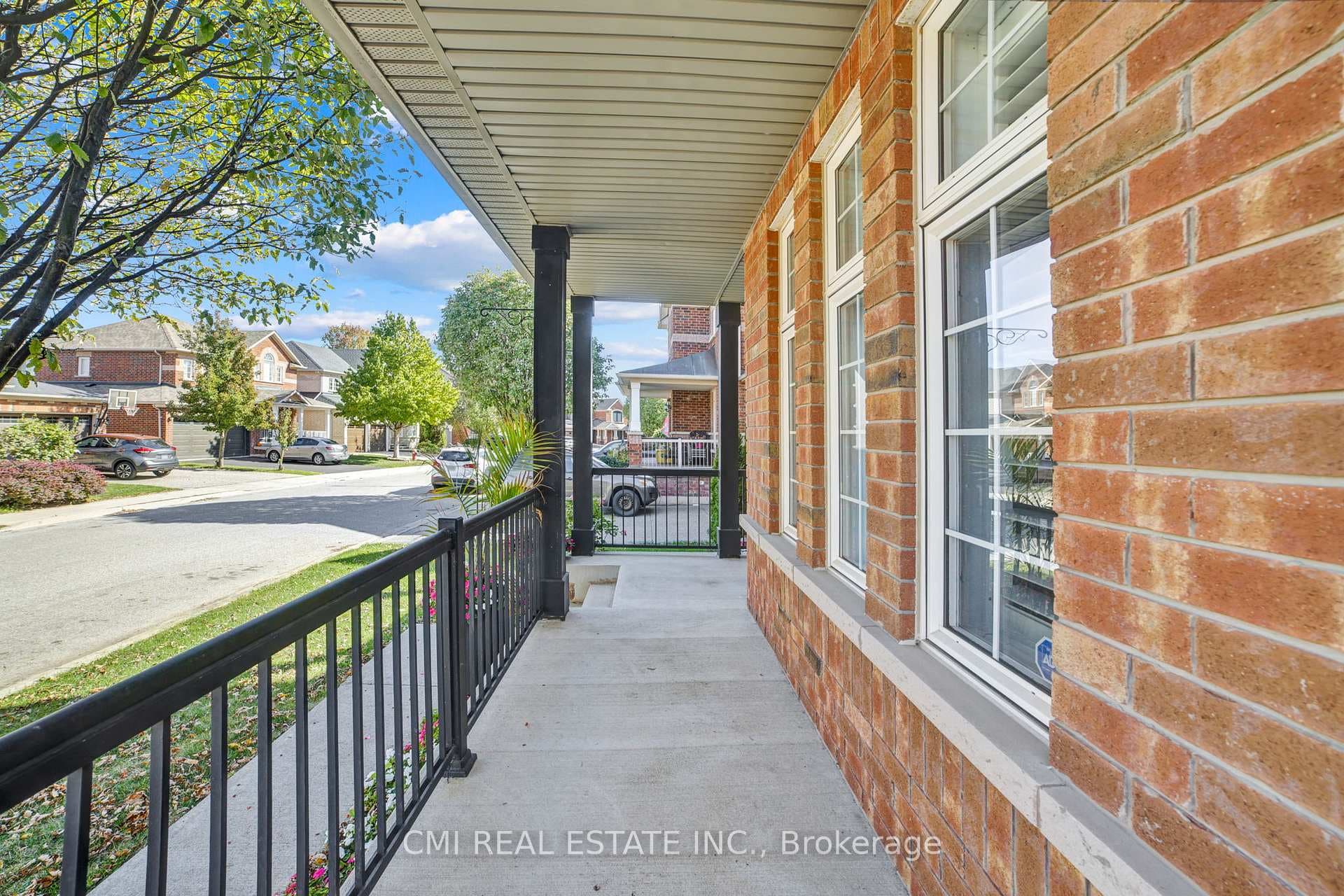 2171 Jardine Crescent - Detached photo 13 of 50 in Burlington, Ontario