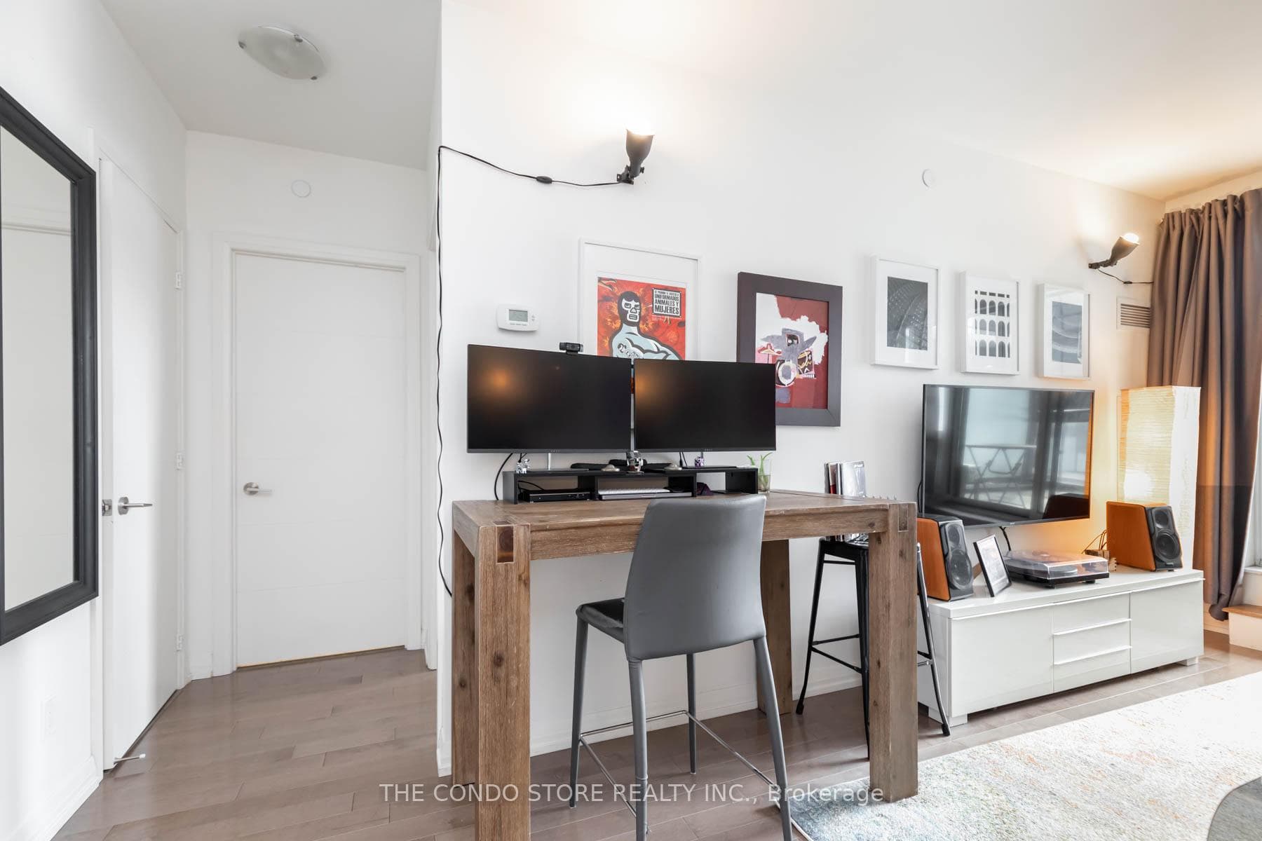 460 Adelaide Street Unit 611 - Condo photo 8 of 29 in Regent Park / Cabbagetown / St. James Town, Ontario