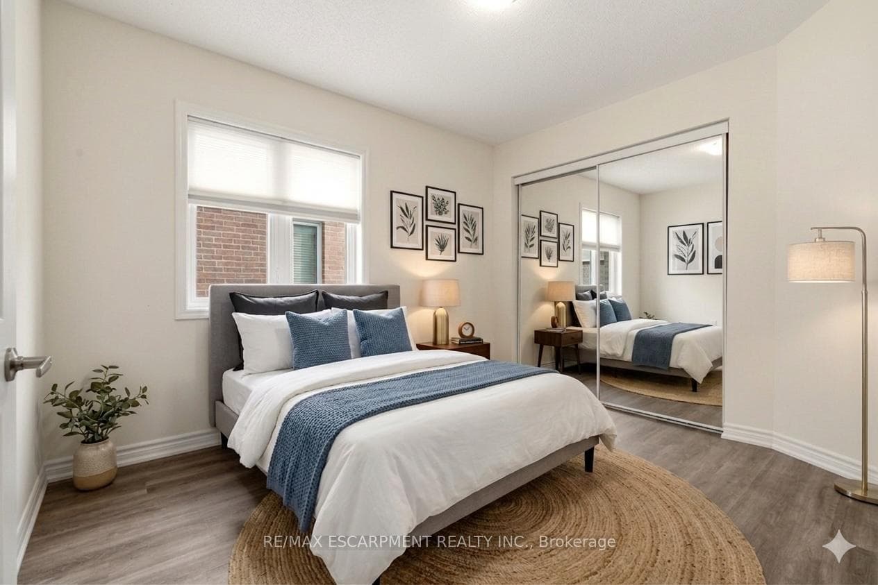 1364 Sycamore Garden - Townhouse photo 34 of 43 in Milton, Ontario