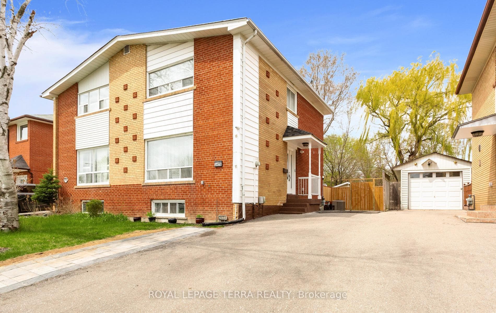 2475 Brookhurst Road - Semi-Detached photo 1 of 44 in Mississauga, Ontario