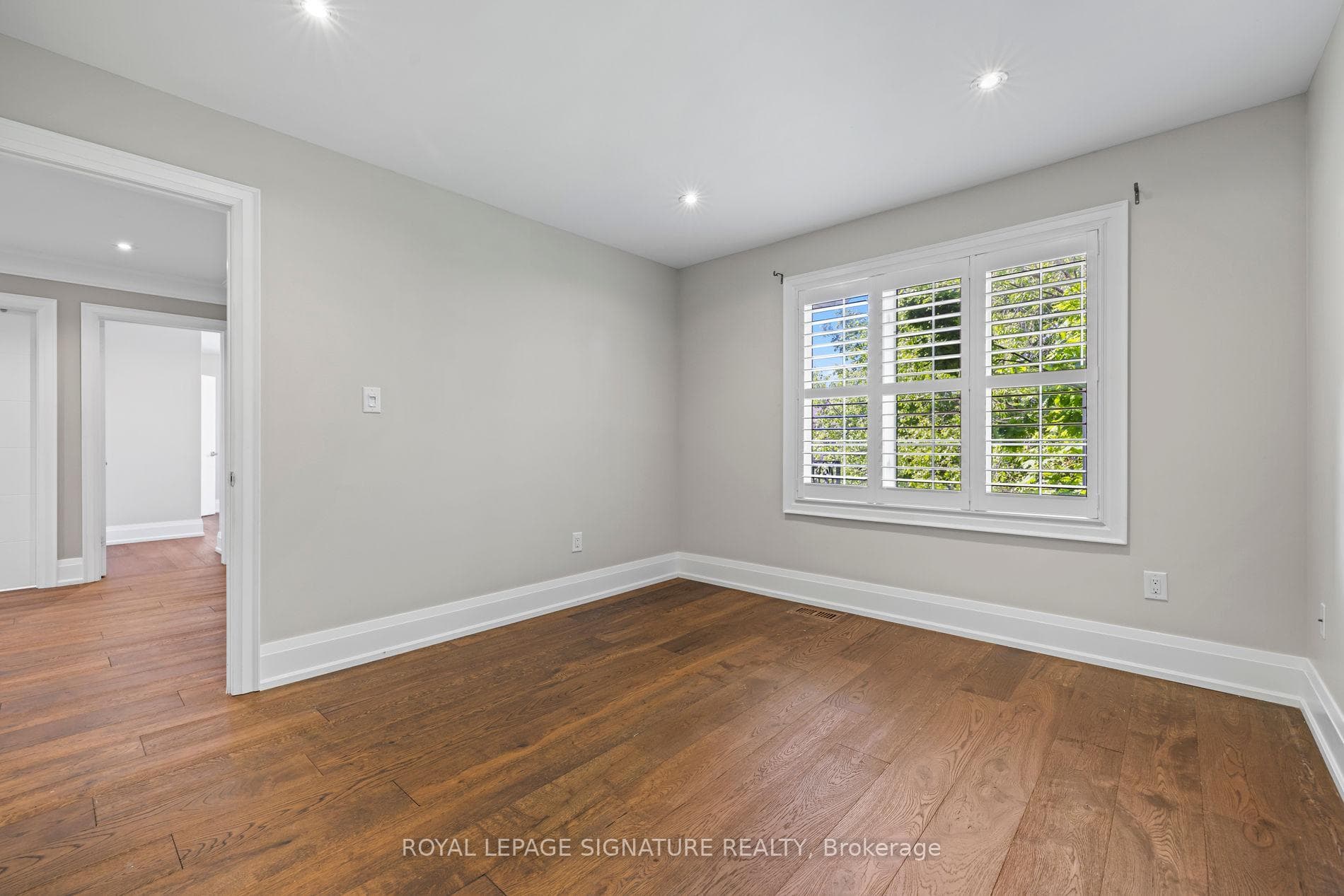 2480 Upper Valley Crescent - Detached photo 25 of 50 in Oakville, Ontario
