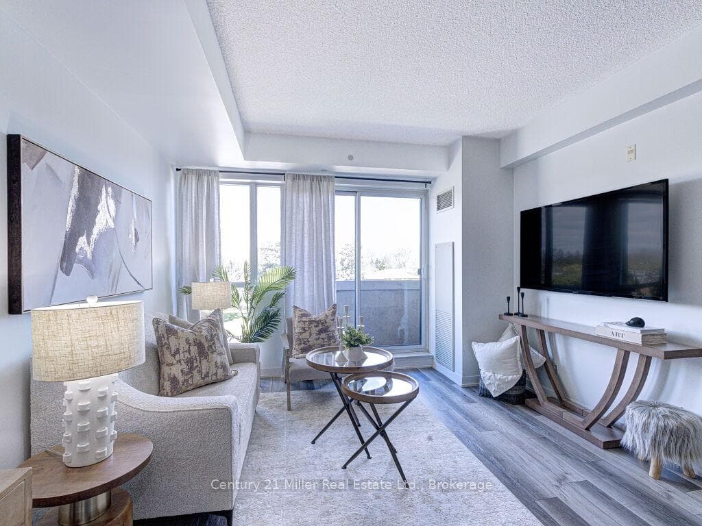 1284 Guelph Line Unit 305 - Condo photo 11 of 30 in Burlington, Ontario
