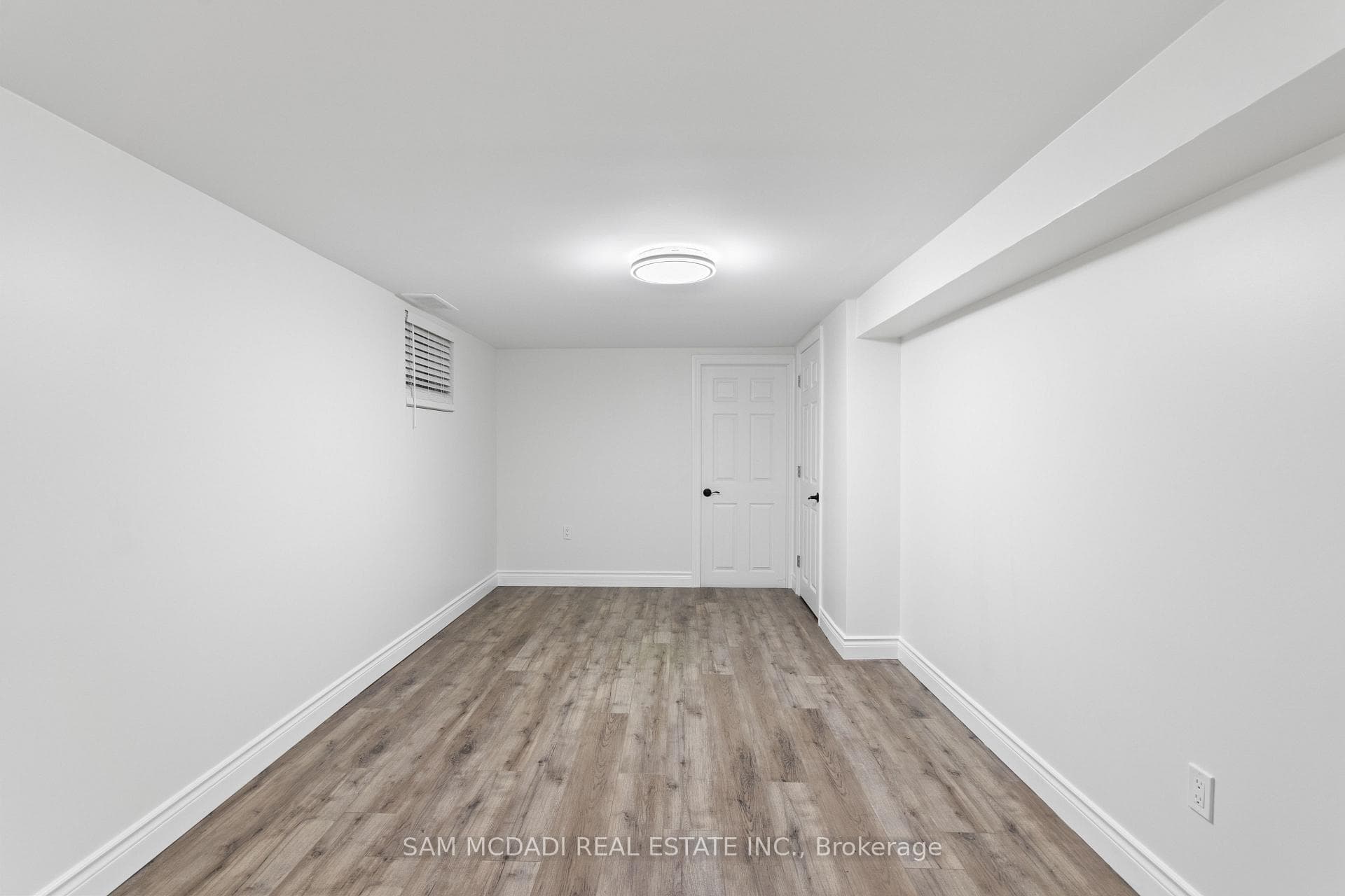 1250 Dunbar Road - Detached photo 32 of 41 in Burlington, Ontario