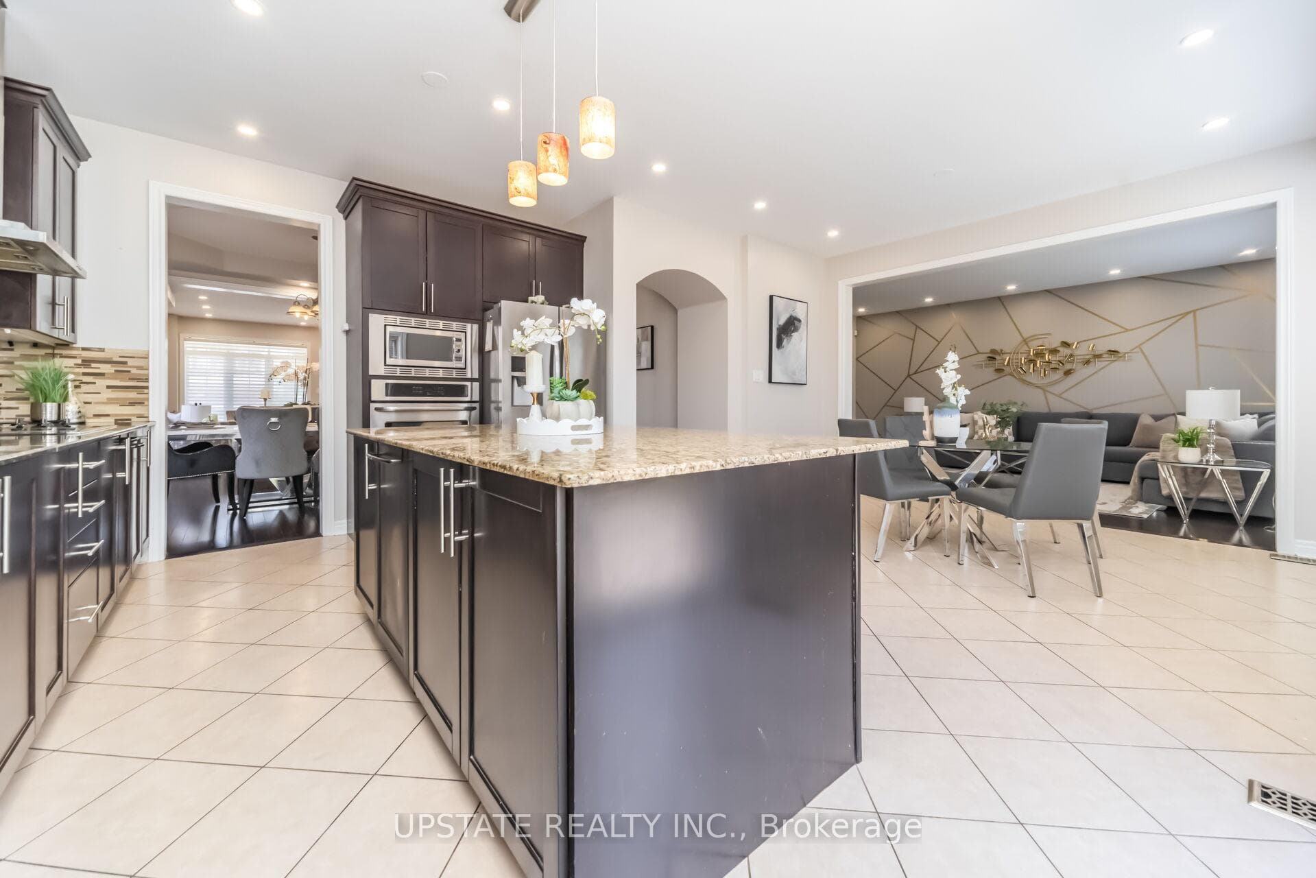 150 Lloyd Sanderson Drive - Detached photo 14 of 48 in Brampton, Ontario