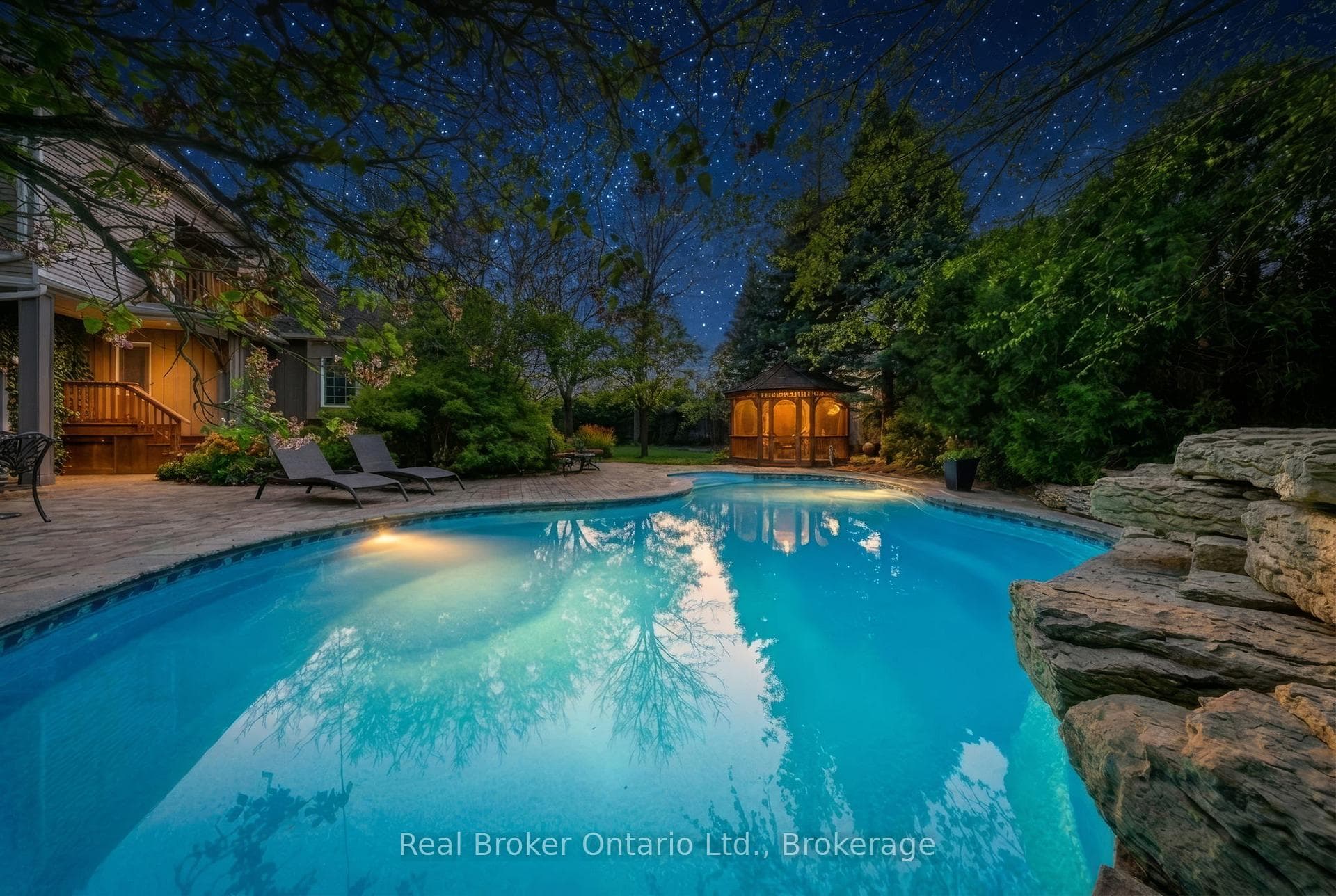 383 North Shore Boulevard - Detached photo 43 of 46 in Burlington, Ontario