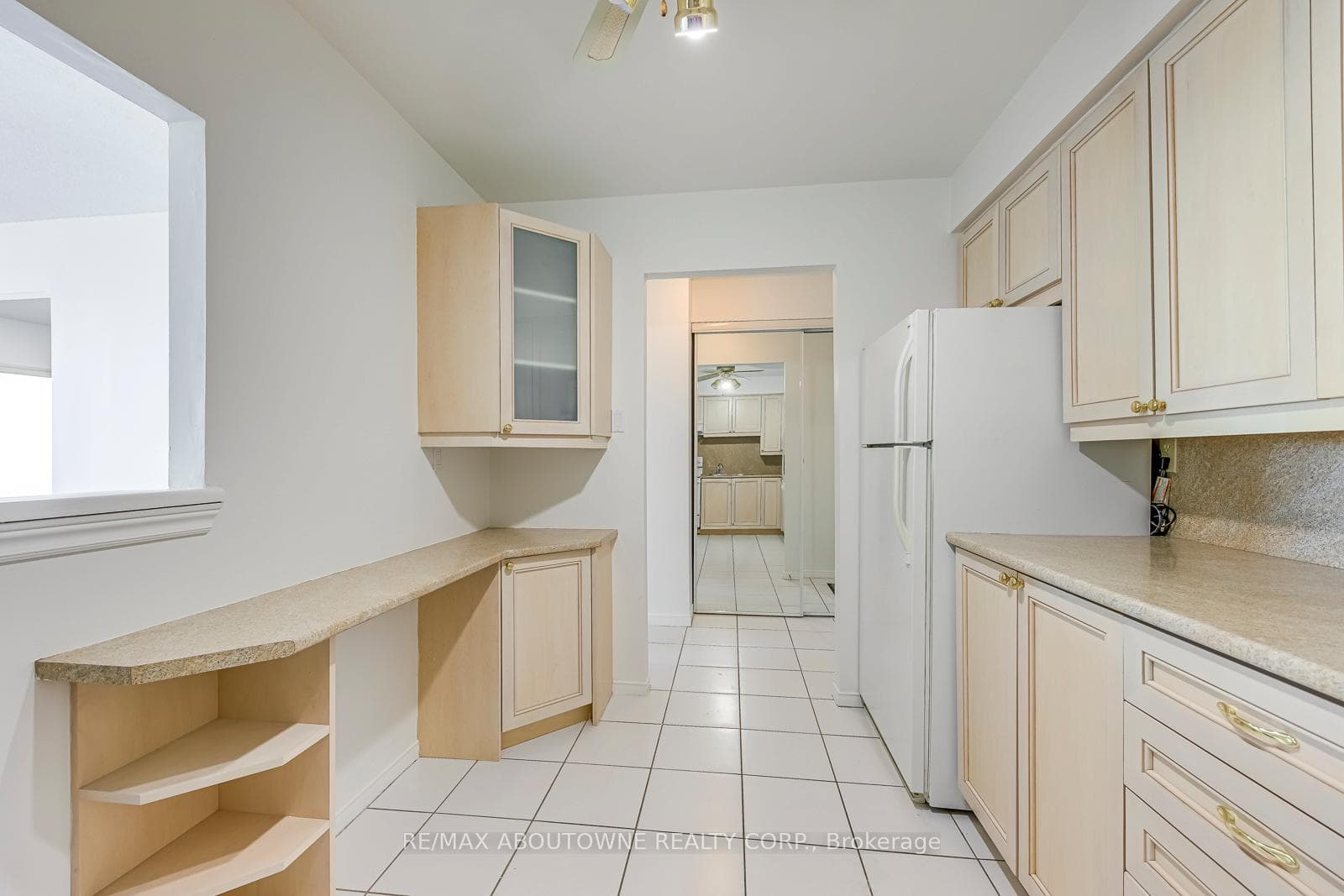 1270 Maple Crossing Boulevard Unit 1705 - Condo photo 9 of 44 in Burlington, Ontario