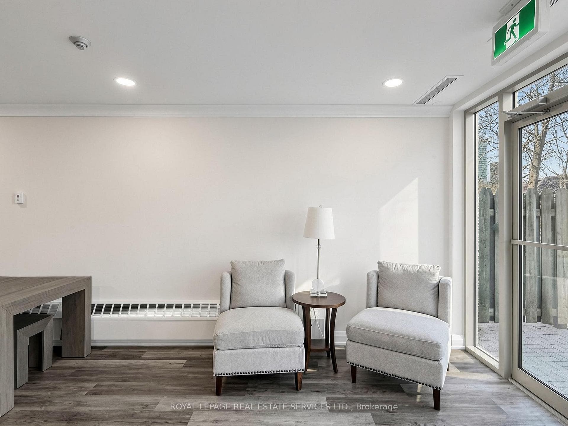 398 Eglinton Avenue Unit 203 - Condo photo 38 of 45 in Leaside / Davisville, Ontario